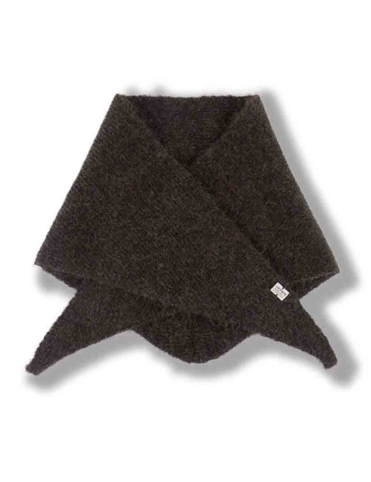Sciarpa triangolare donna in maglia grigia con placca in metallo 100% vegan 9126021 12 Gris Victoria 