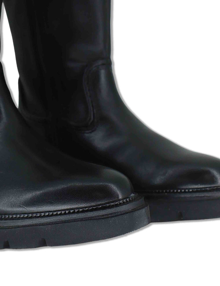 Stivali donna in pelle nera con gambale liscio zip interna e suola carrarmato BB386210 600123 Vueva 
