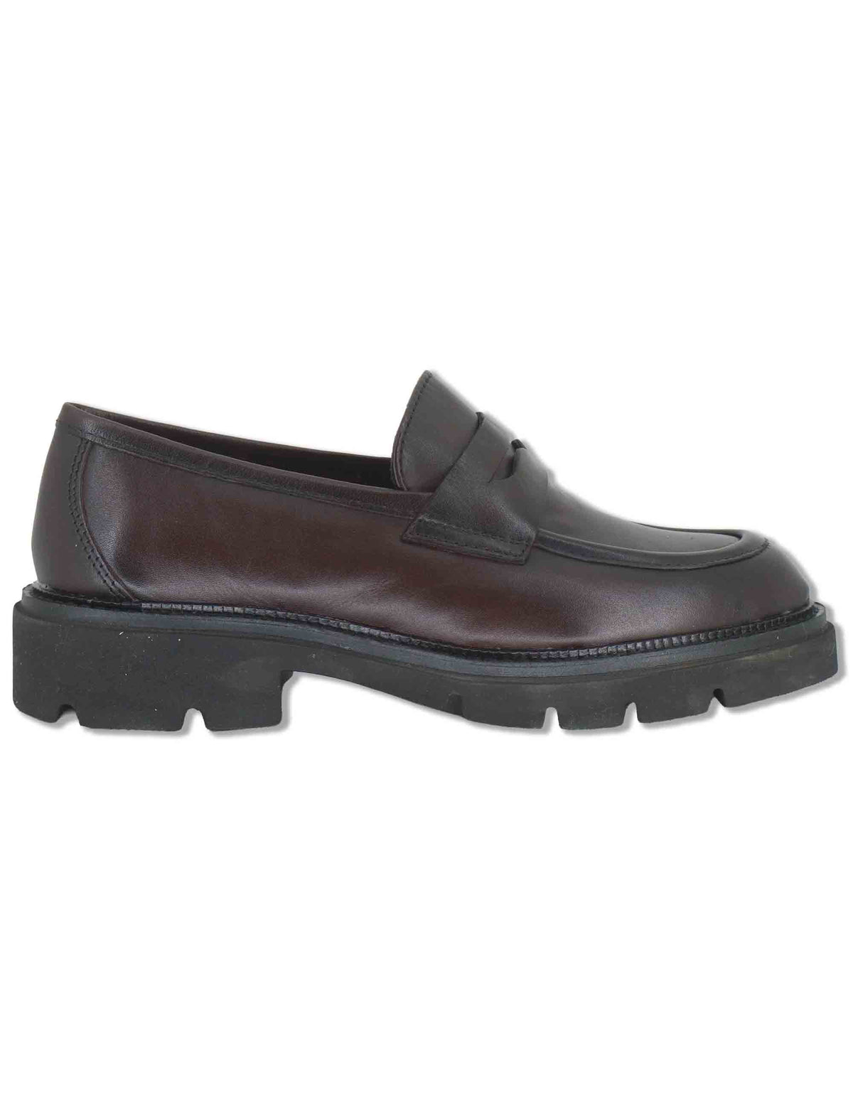 Mocassini donna in pelle bordeaux con bendina liscia e suola carrarmato UB385209 500217 Vueva 