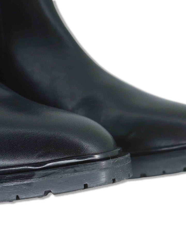 Stivaletti beatles donna in pelle nera con elastici laterali zip interna e tacco comodo VB486202 600123 Vueva 