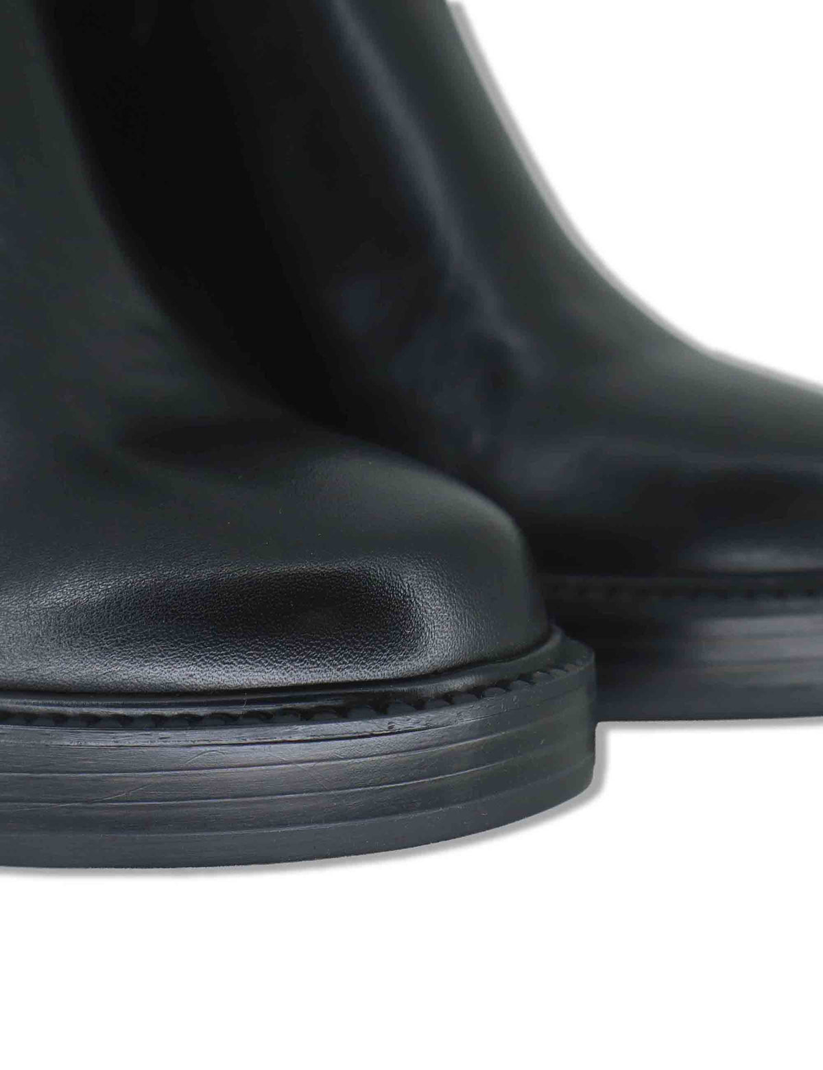 Stivaletti beatles donna in pelle nera con elastici laterali tacco alto e plateau WH478H11 600160 Vueva 