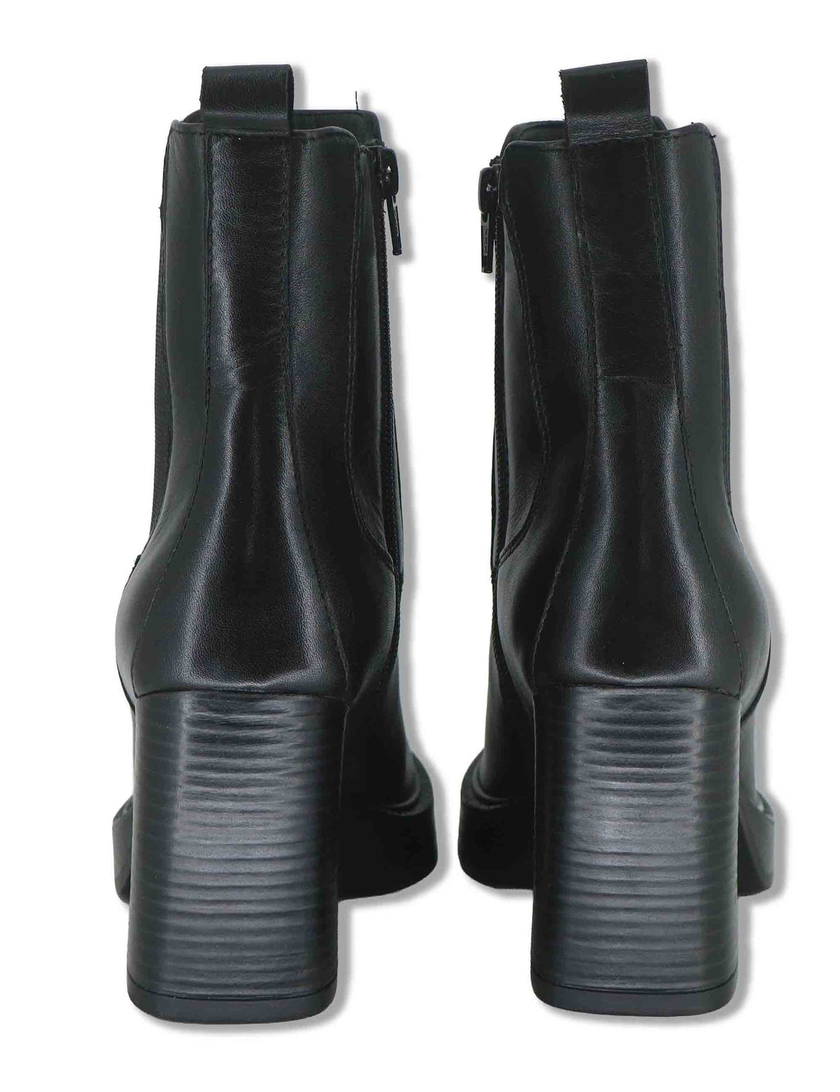 Stivaletti beatles donna in pelle nera con elastici laterali tacco alto e plateau WH478H11 600160 Vueva 