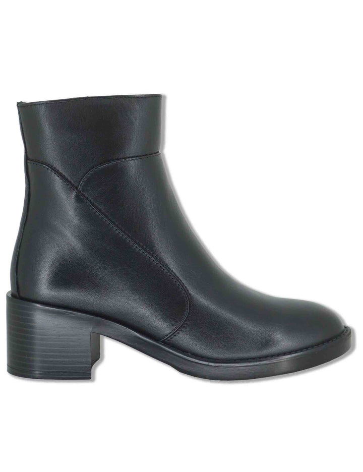 Stivaletti donna in pelle nera con zip interna tacco comodo e punta tonda WH497H12 600160 Vueva 