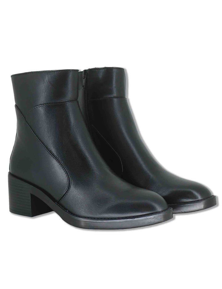 Stivaletti donna in pelle nera con zip interna tacco comodo e punta tonda WH497H12 600160 Vueva 