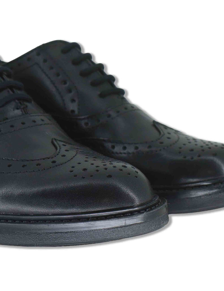 Stringate donna in pelle nera con impuntura all'inglese e suola in gomma WS66R02 600123 Vueva 