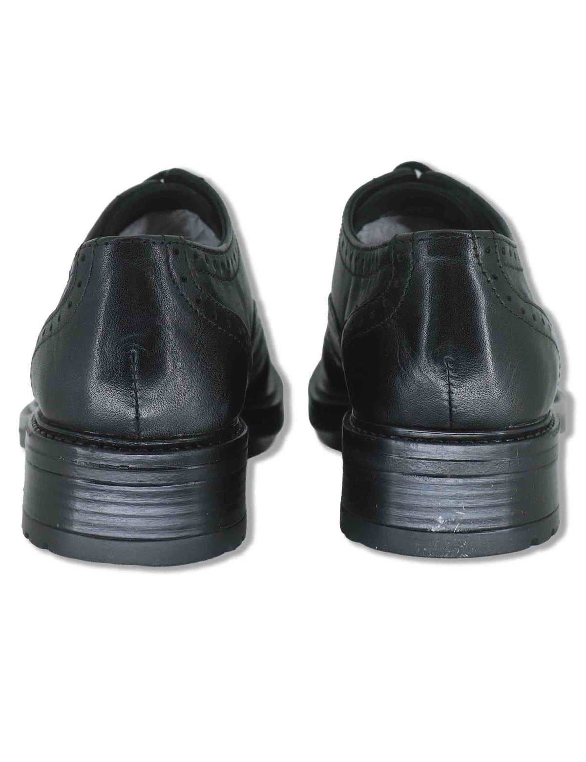 Stringate donna in pelle nera con impuntura all'inglese e suola in gomma WS66R02 600123 Vueva 