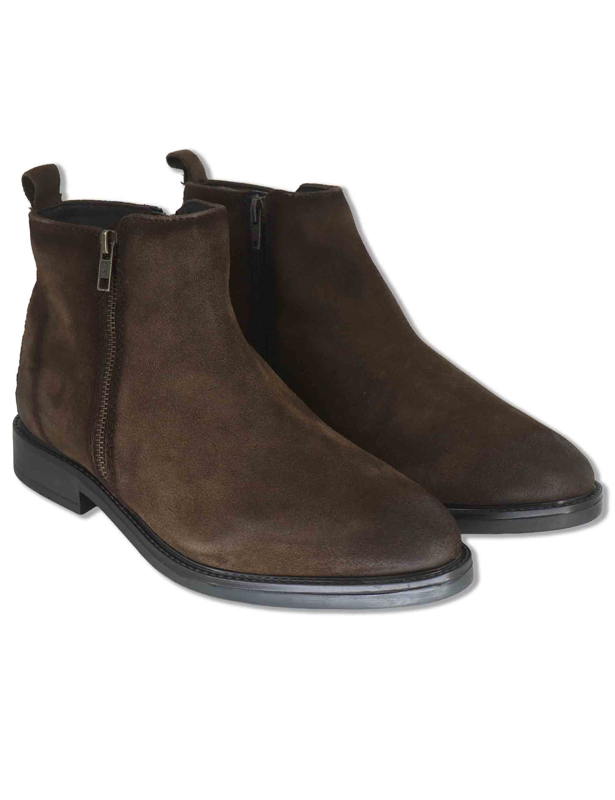 Stivaletti uomo in camoscio marrone con doppia zip esterna e interna e suola in gomma YB276201 500228 Vueva 