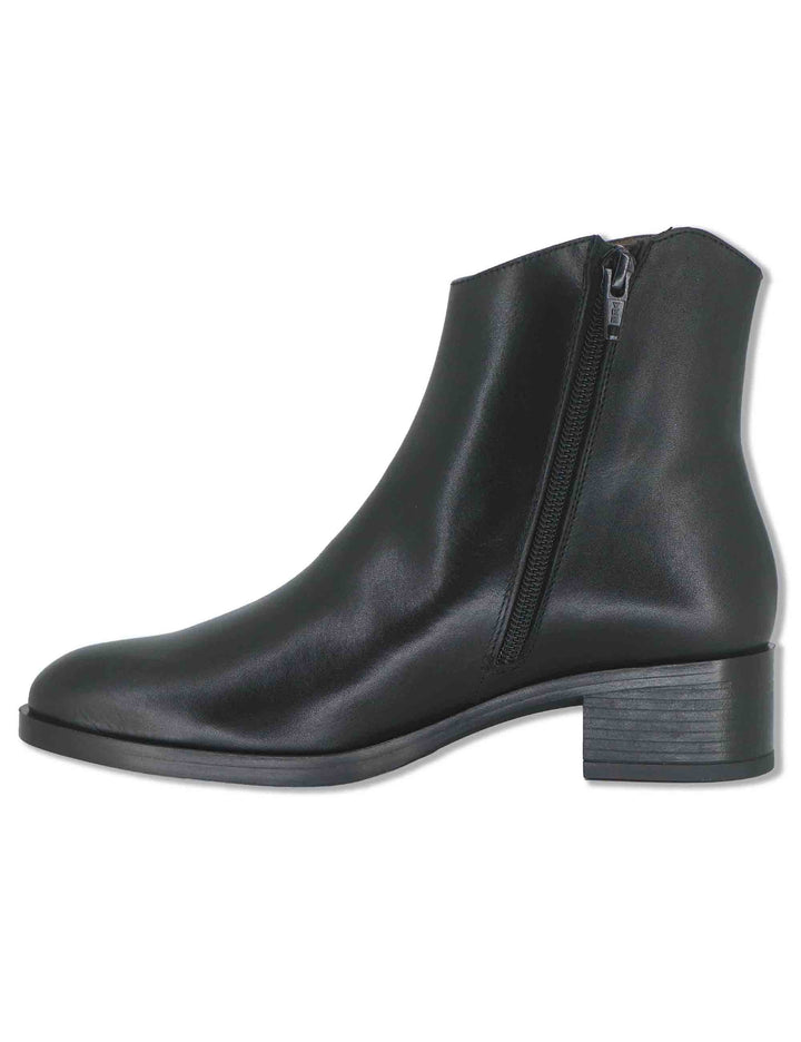 Stivaletti donna in pelle liscia nera con punta arrotondata tacco medio e soletta MemoryGel D-1801 NERO Wonders 