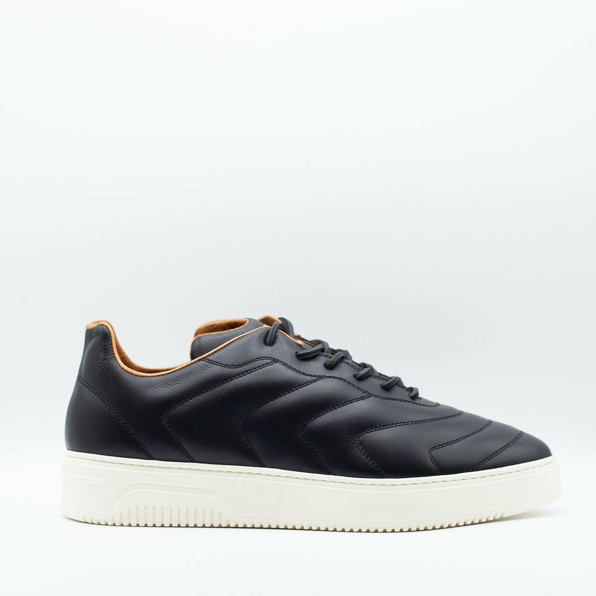 Sneakers da uomo Bomber in pelle nera.