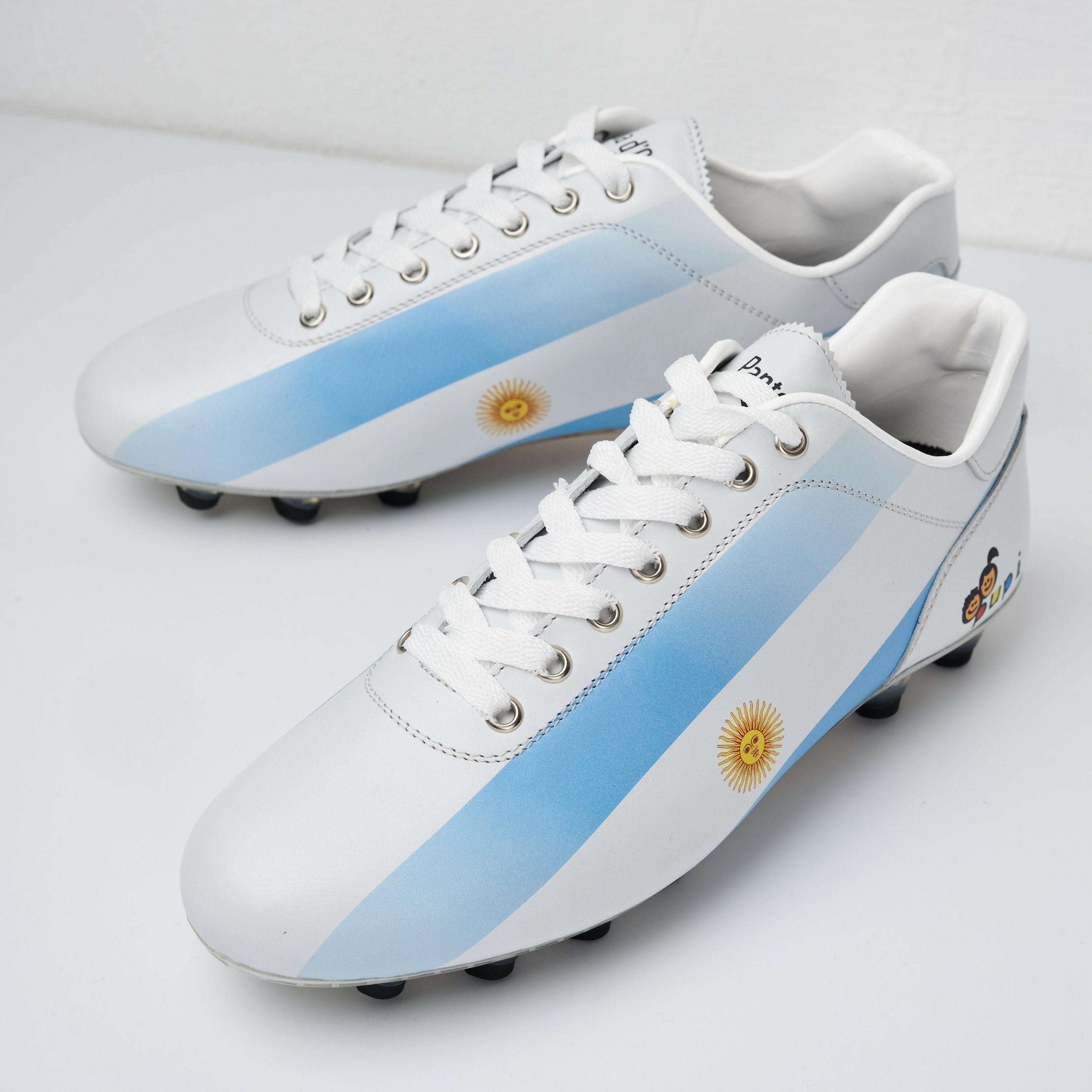 Scarpe da calcio Lazzarini in pelle bianca Limited Edition x Pupi.