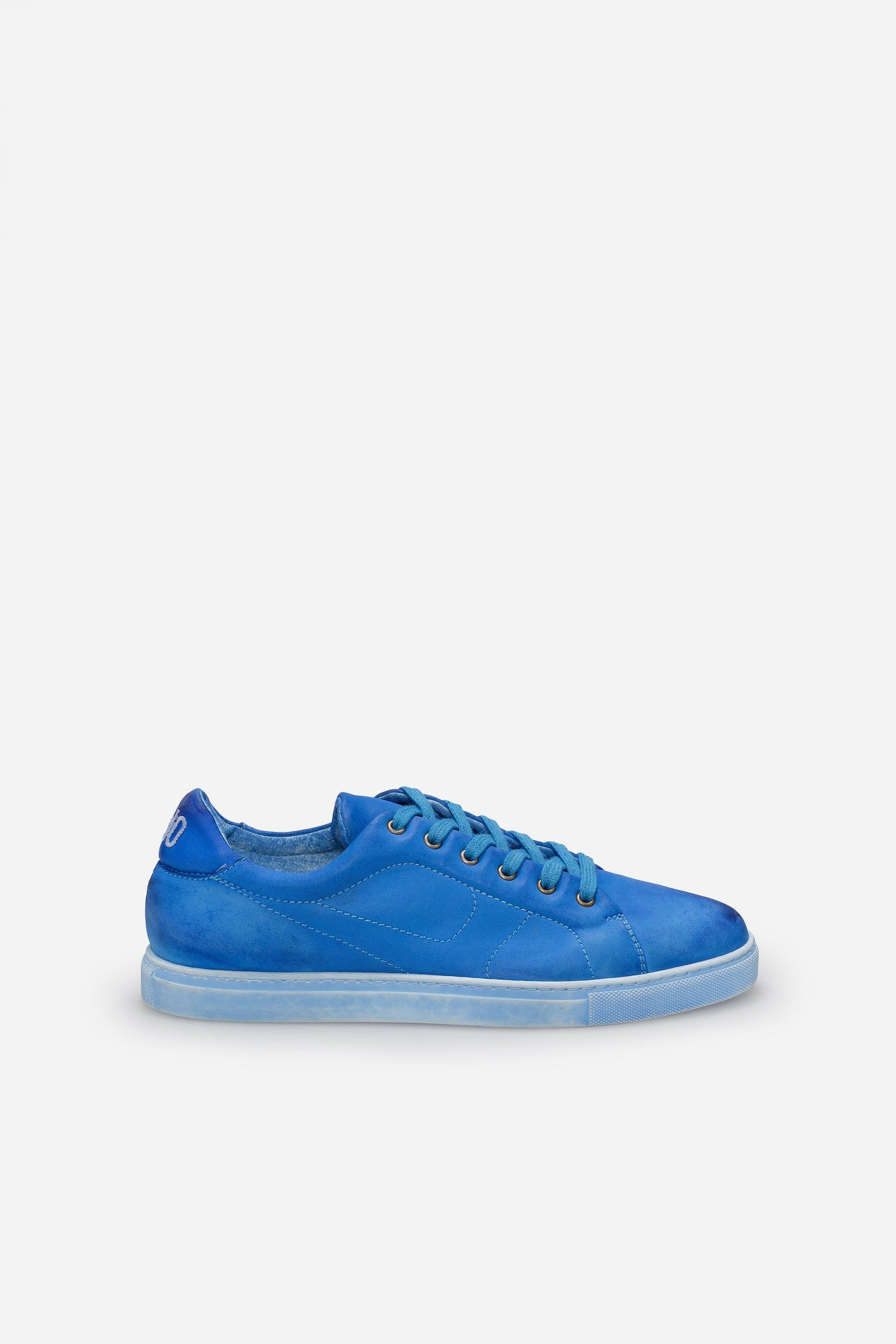 Sneakers uomo N.100 in pelle celeste vintage.