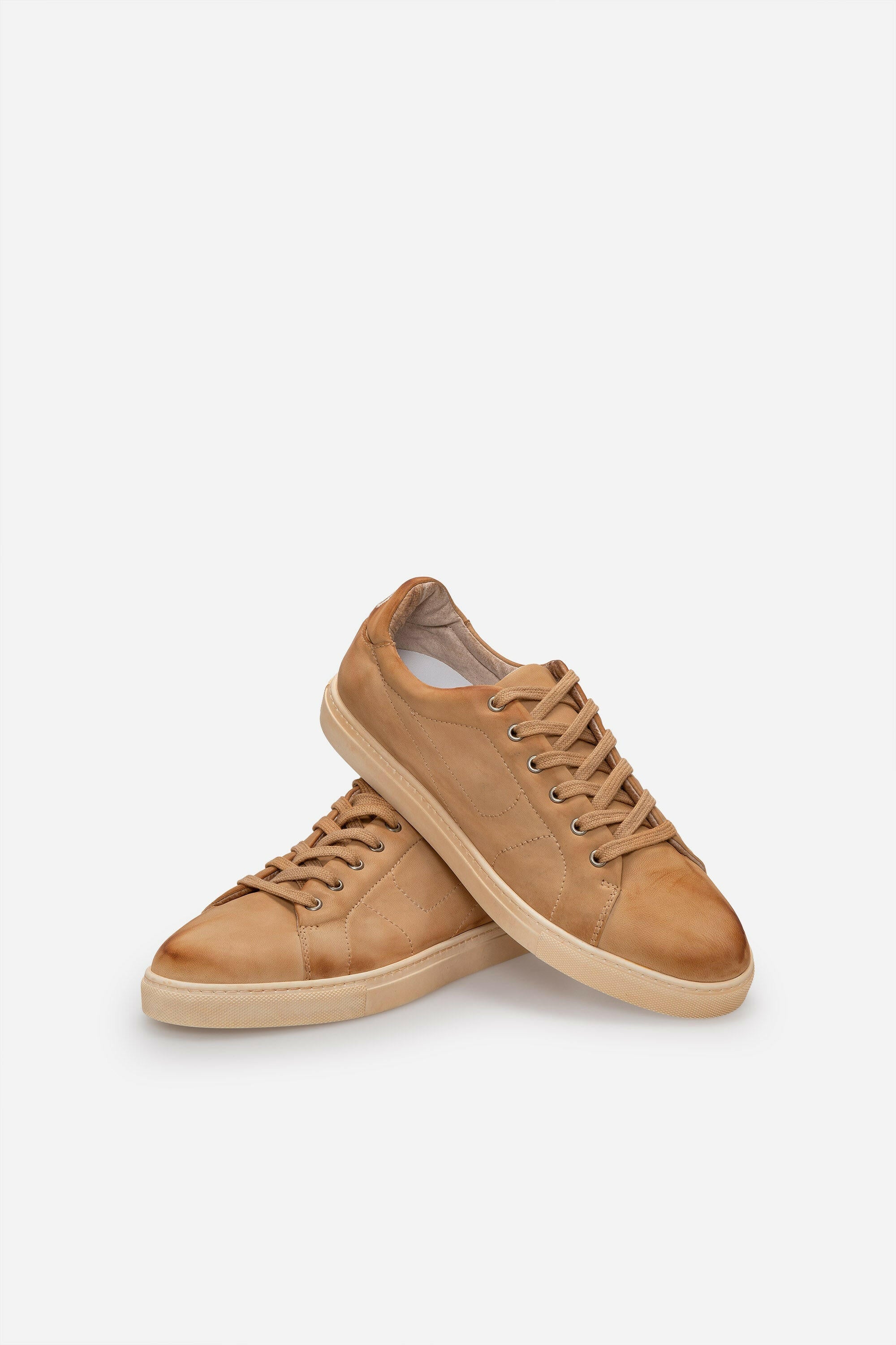 Sneakers uomo N.100 in pelle camel vintage.