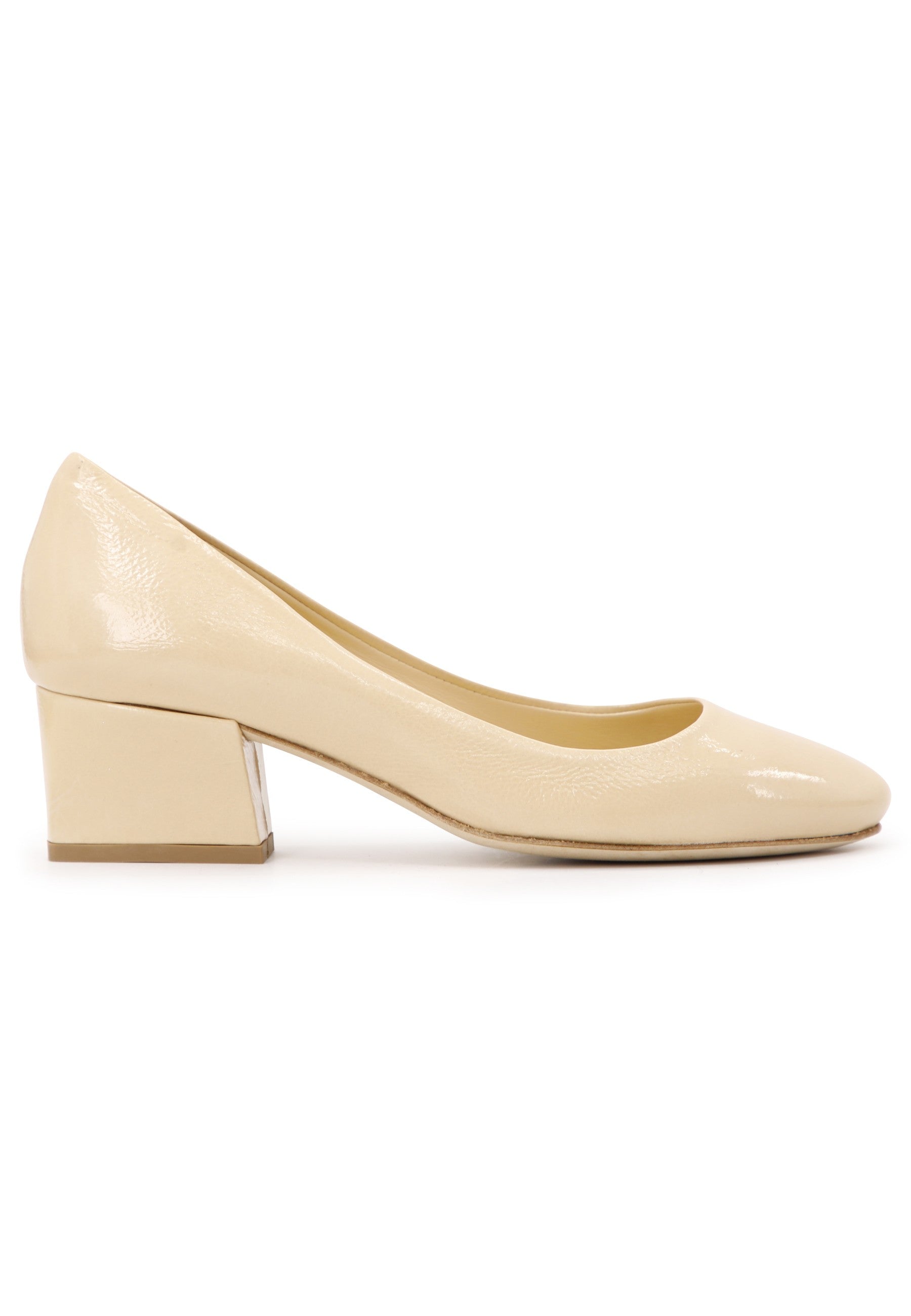 Women's beige patent pumps with low heel and round toe