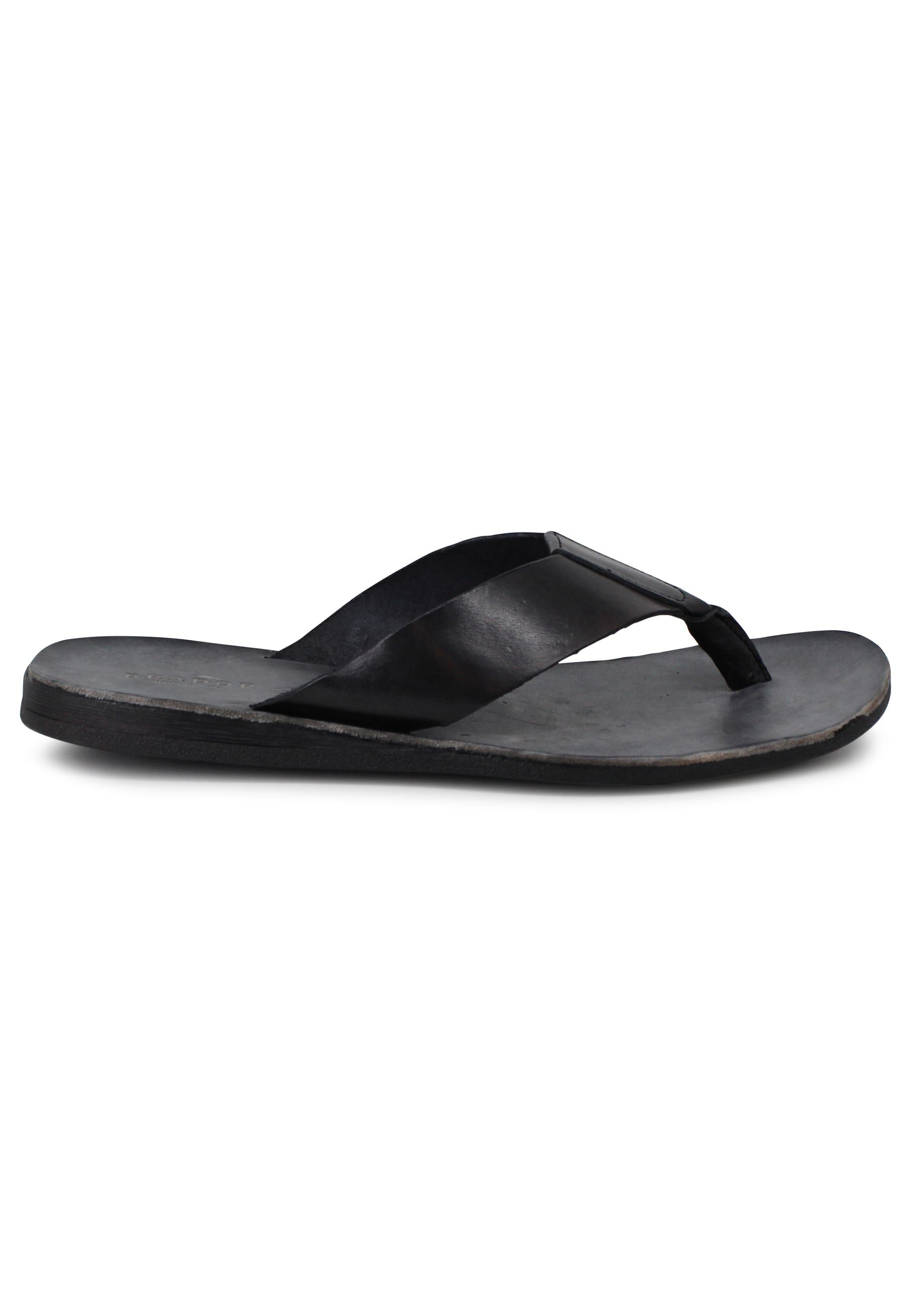 Men's flip-flop sandals in black leather with rubber sole