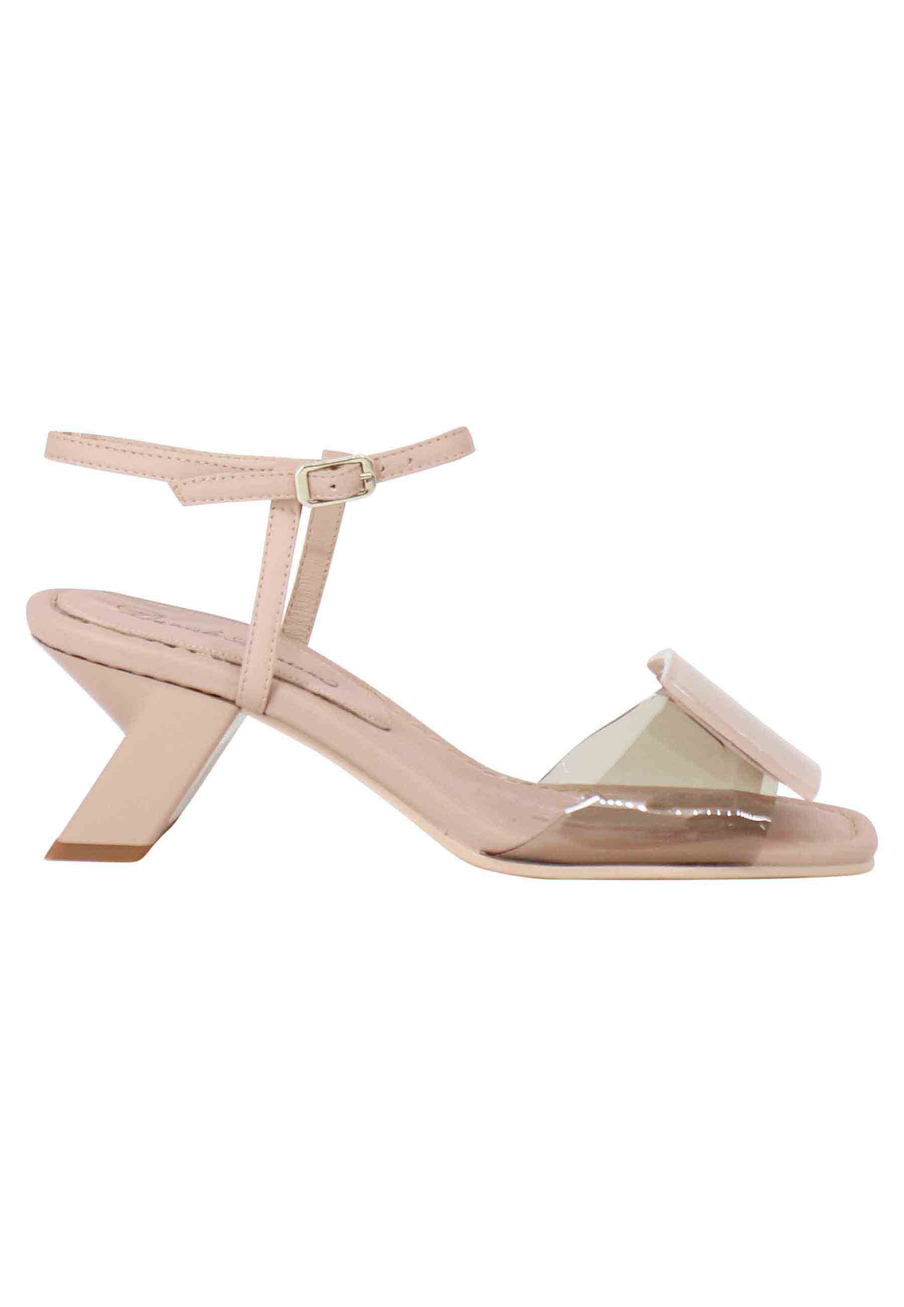 Women's nude leather sandals with matching accessory