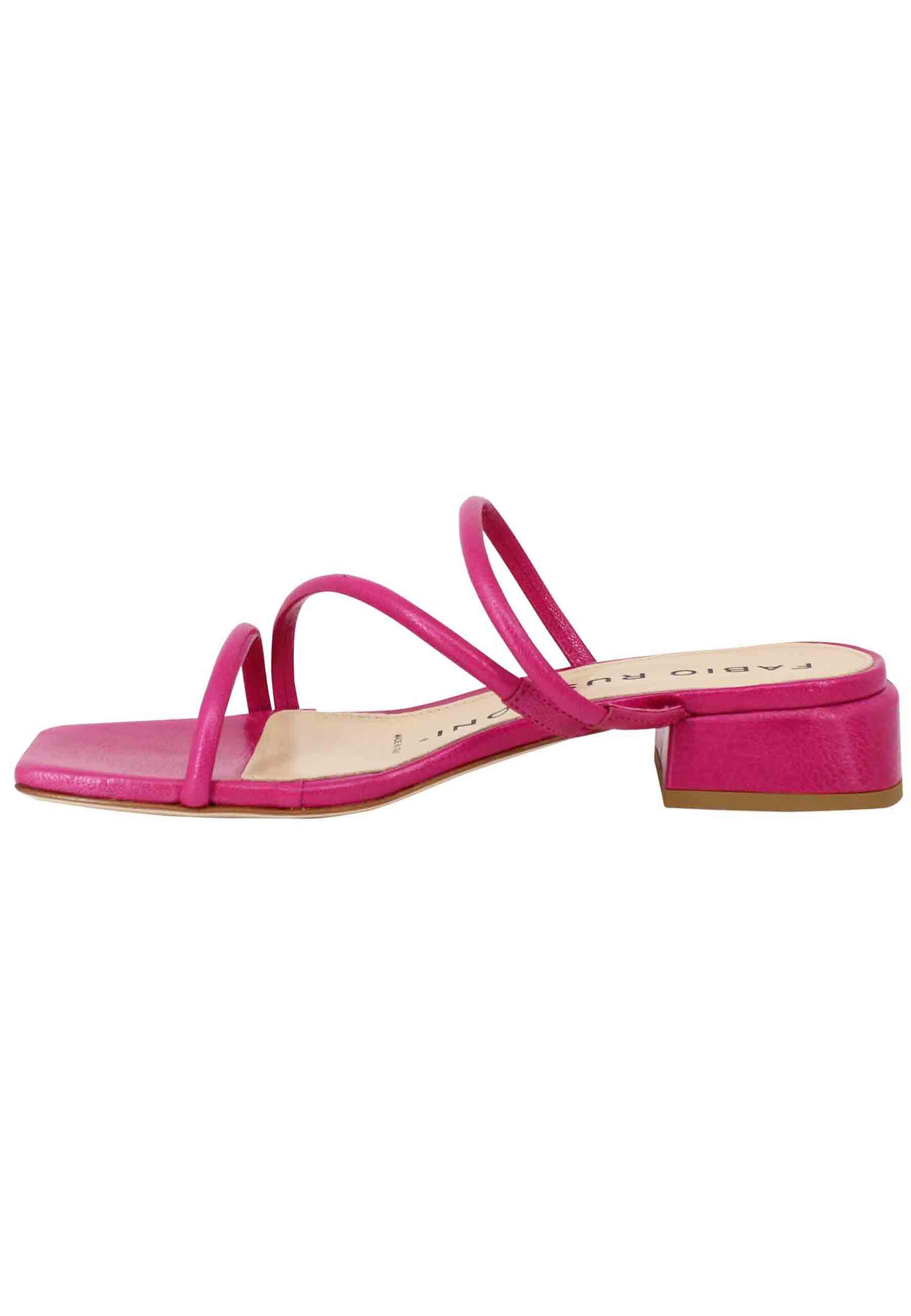 Sandali donna in pelle fuxia con tacco basso e punta quadra S-5693 050 Fabio Rusconi 