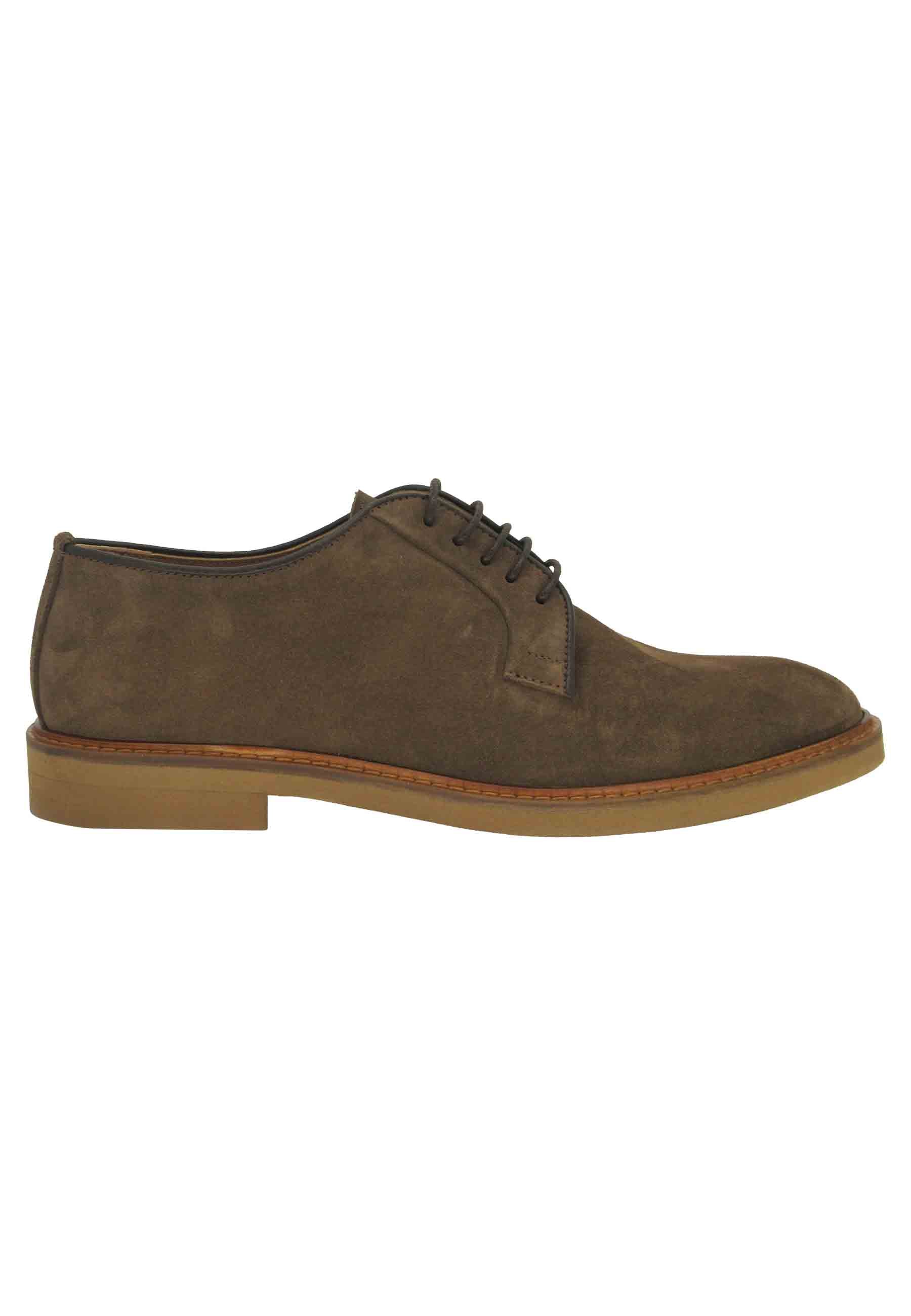 Men's lace-ups in leather suede with ultra light rubber sole