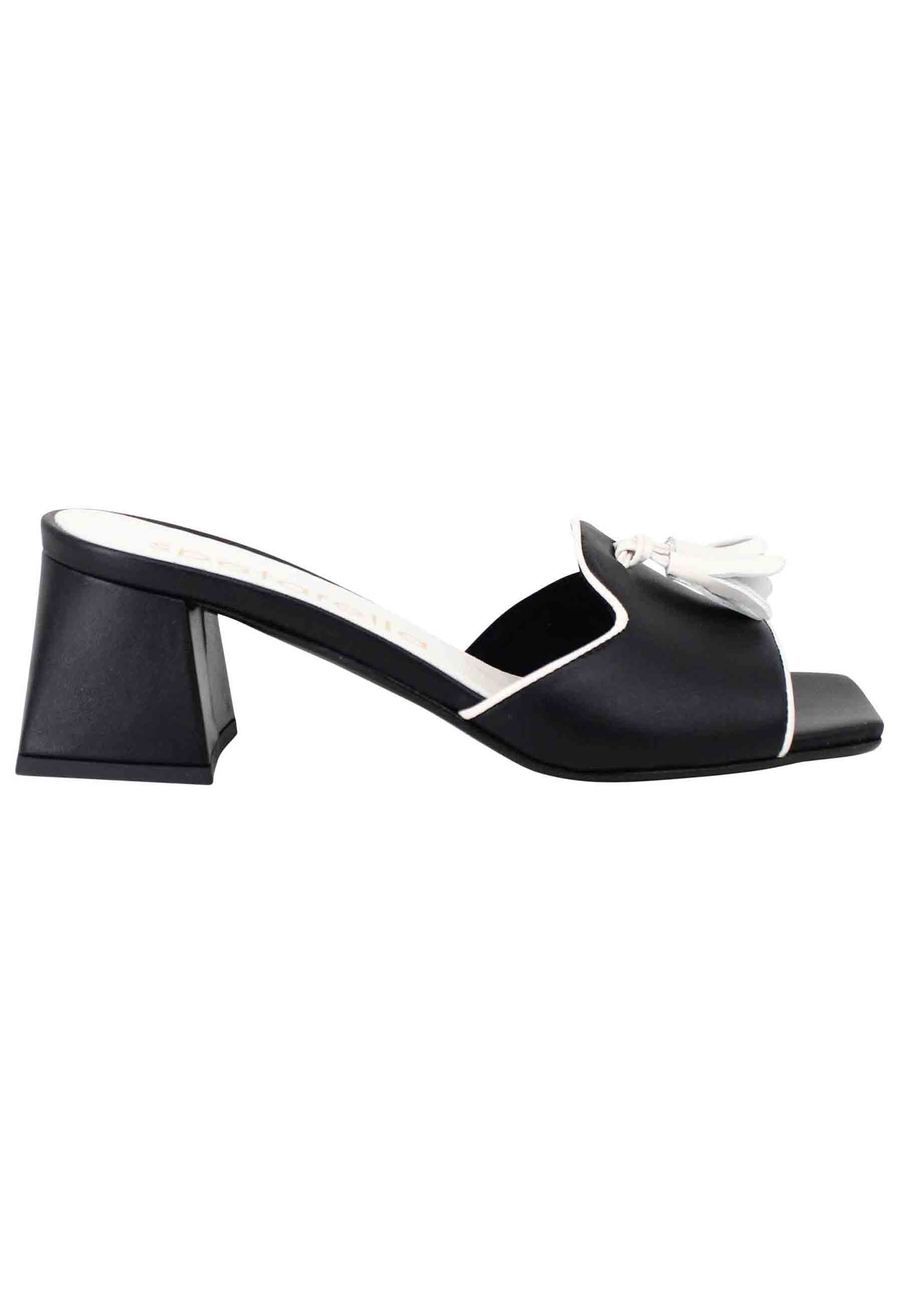 Women's black leather sandals with contrasting tassels and square toe