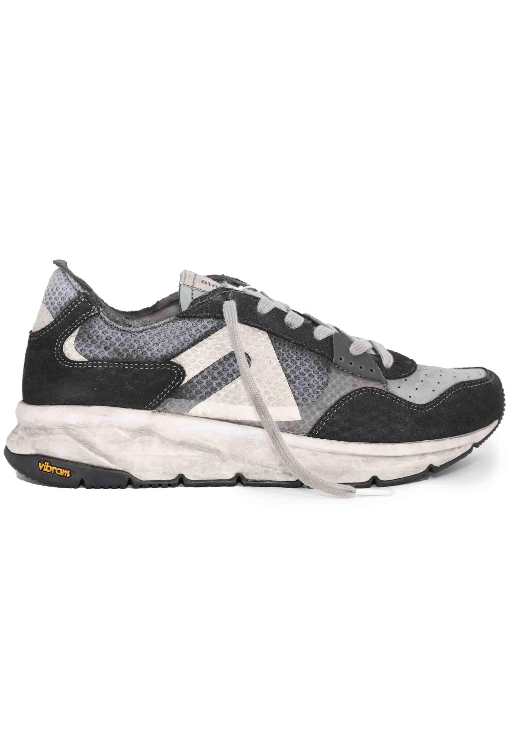 Men's sneakers in technical fabric and gray leather with vibram sole