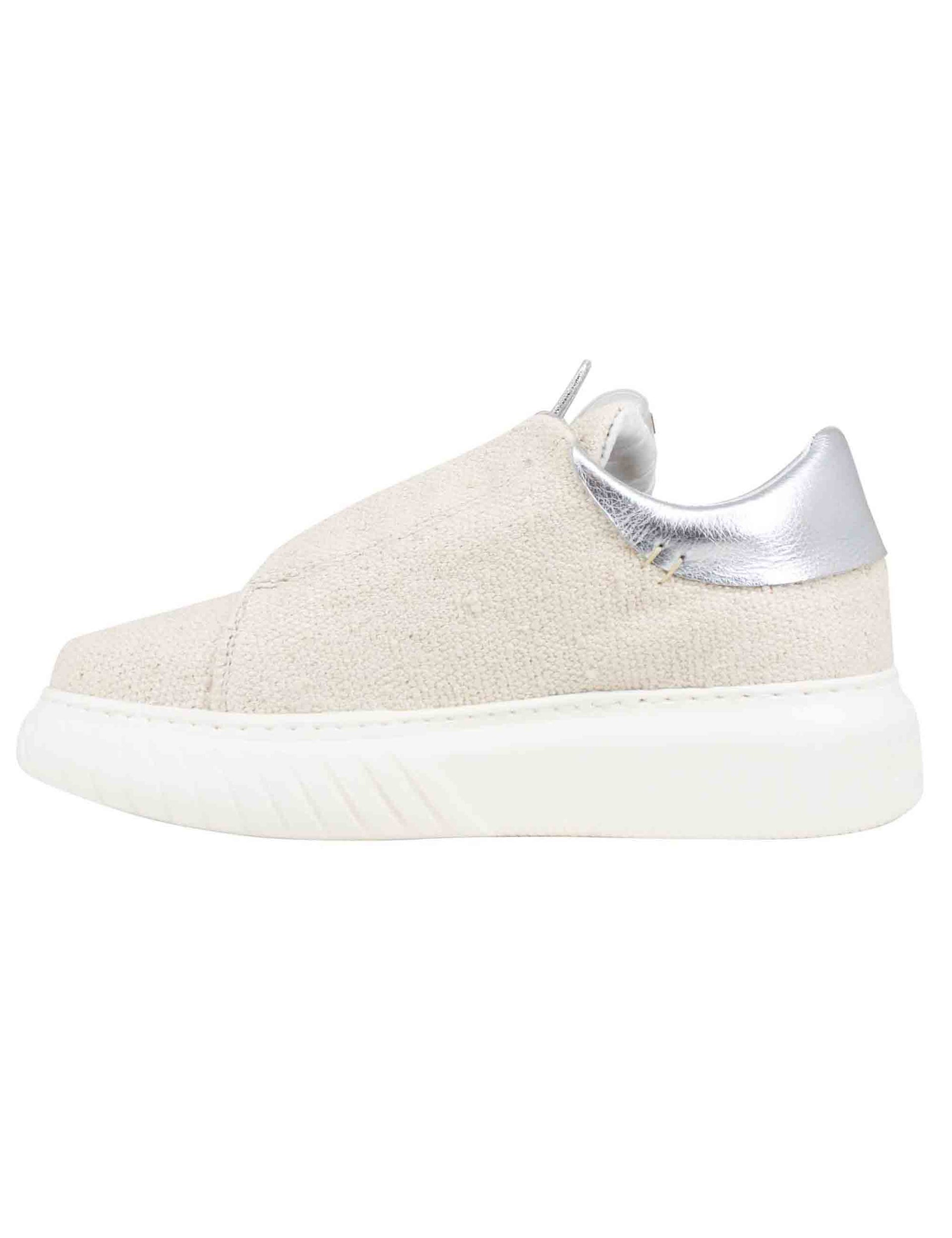 Women's sneakers in beige fabric with high rubber sole