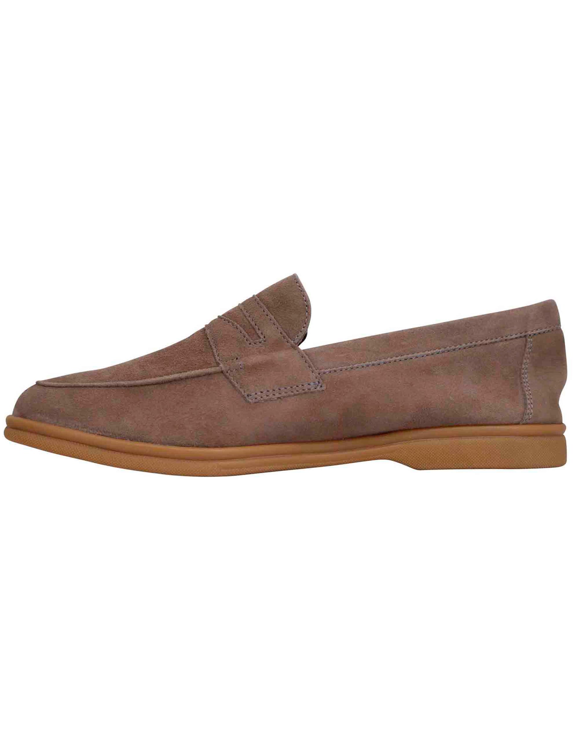 Men's moccasins in taupe suede with light rubber sole
