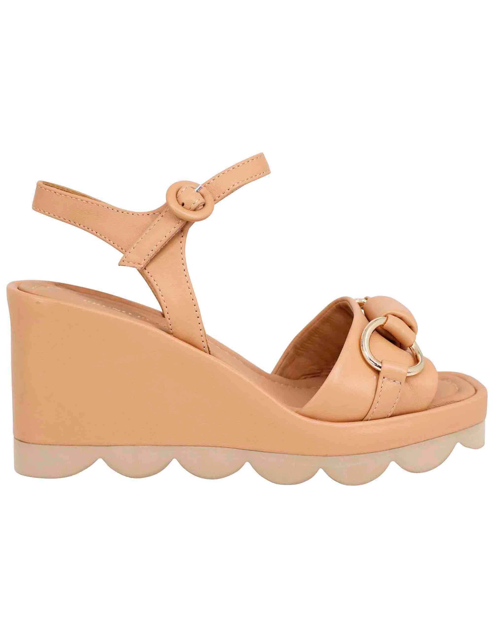 Sandali donna in pelle beige con zeppa alta e cinturino alla caviglia BH3405X 014 Bruno Premi 