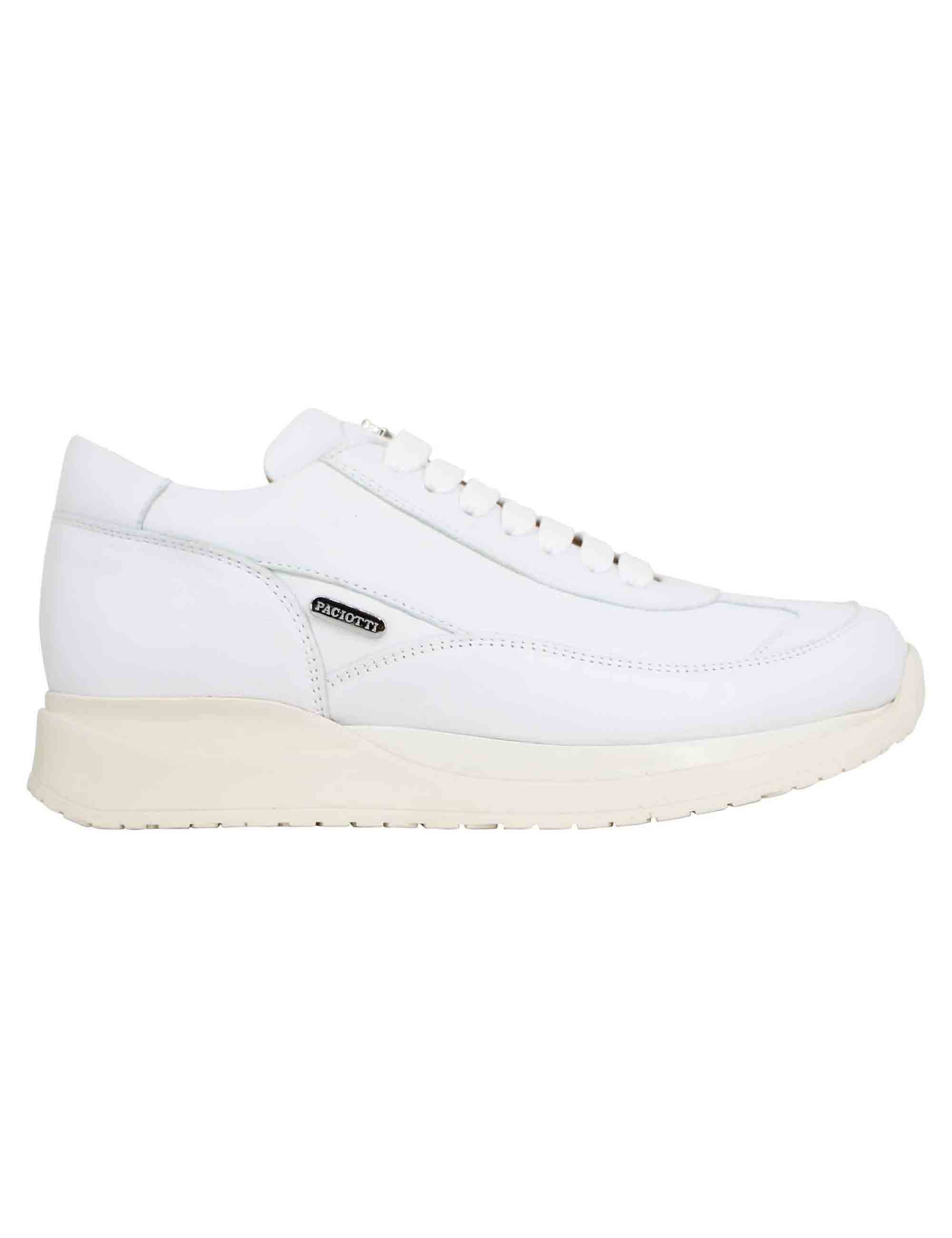 Spatarella Sneakers donna in pelle laminata bianca