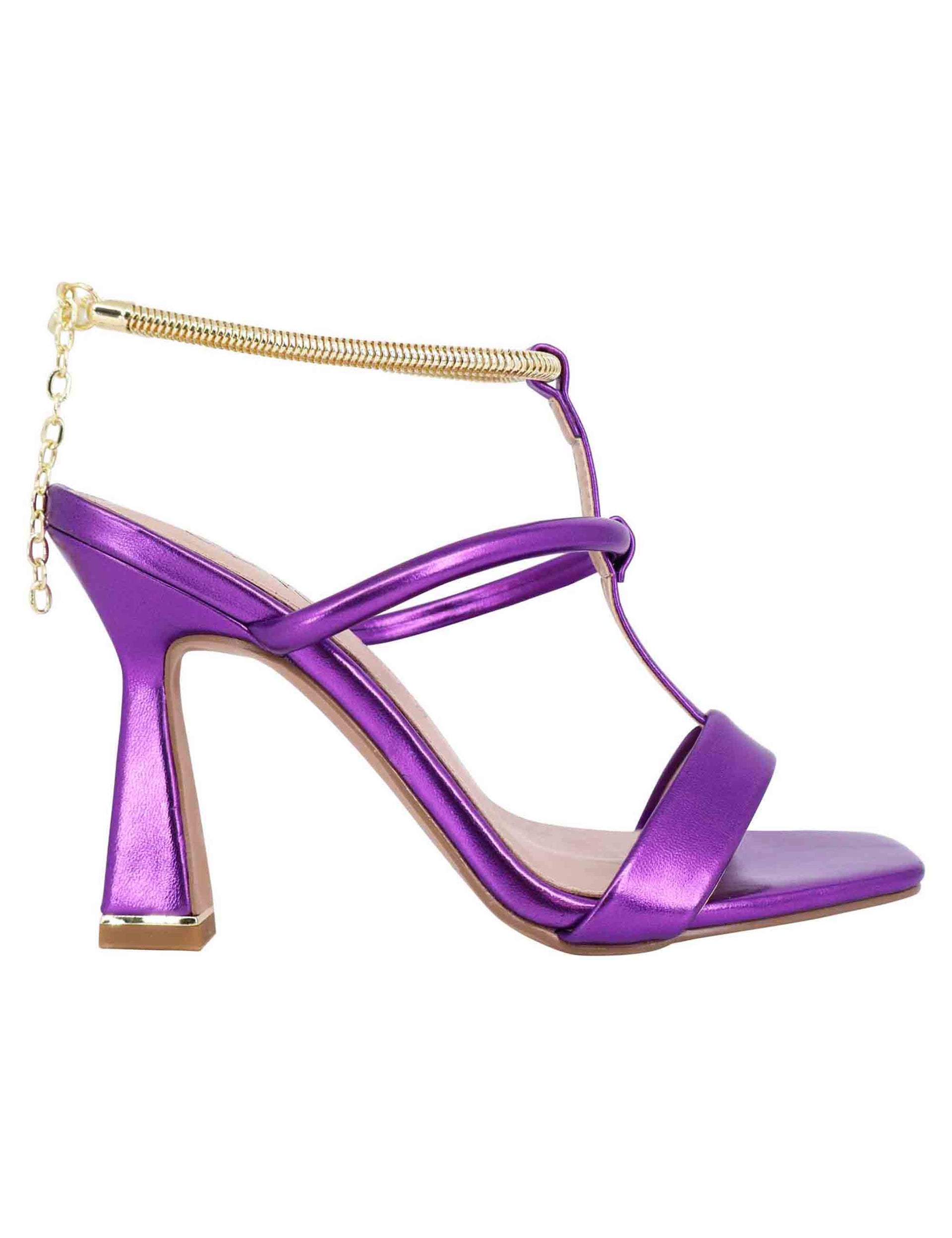 Women's sandals in purple eco leather with high heel and soft gold anklet