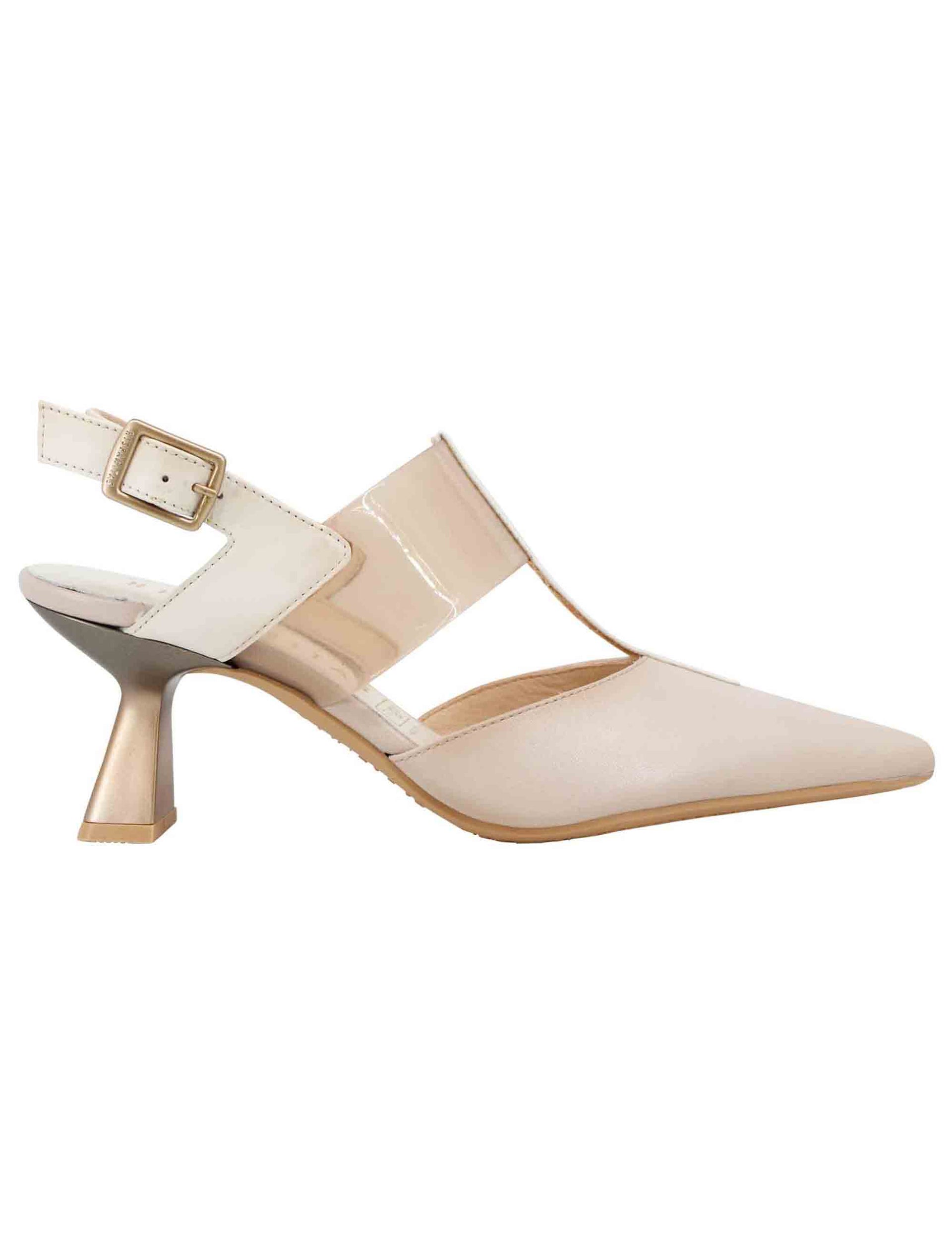Women's slingback pumps in beige leather with pointed toe