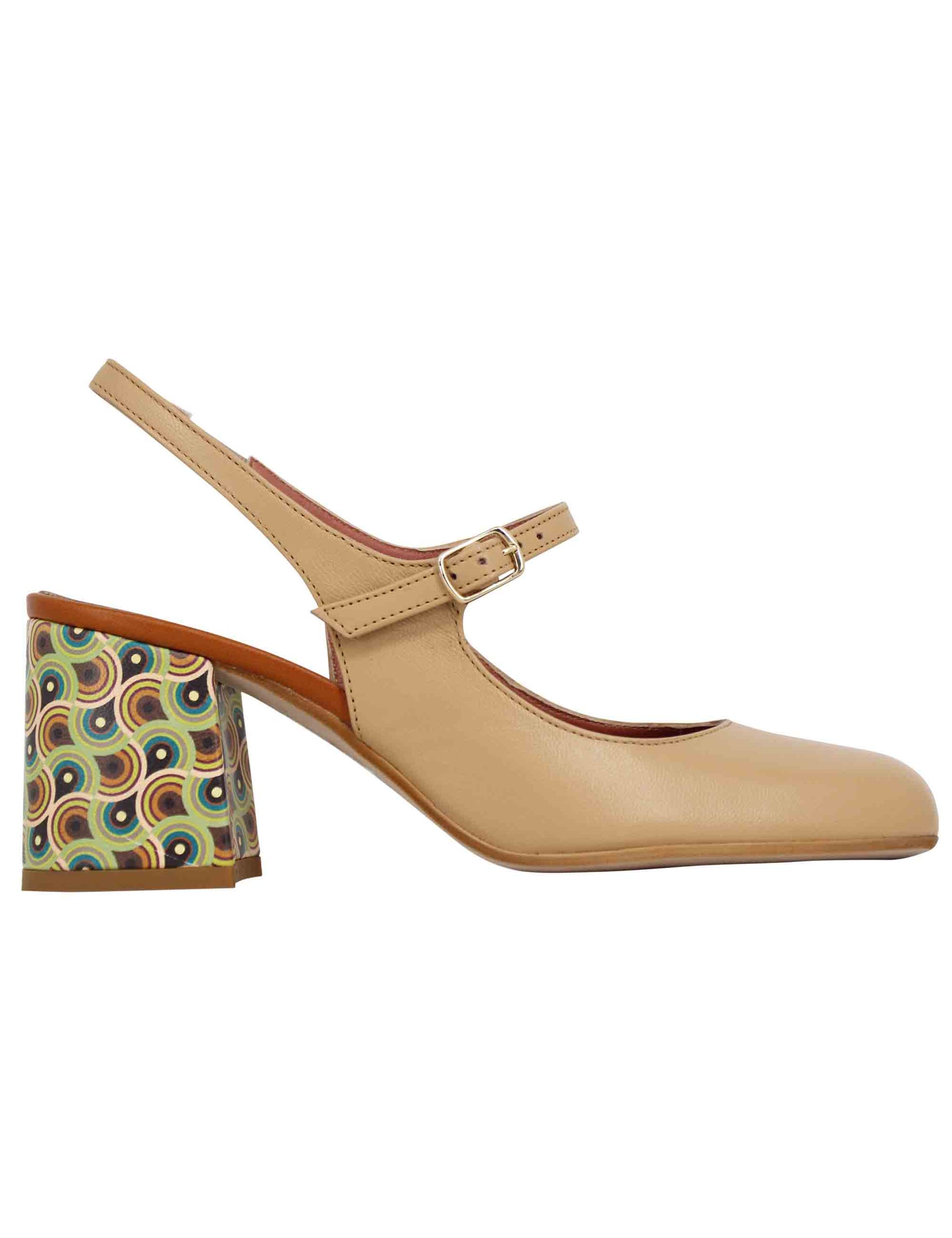 Women's sligback pumps in beige leather with round toe