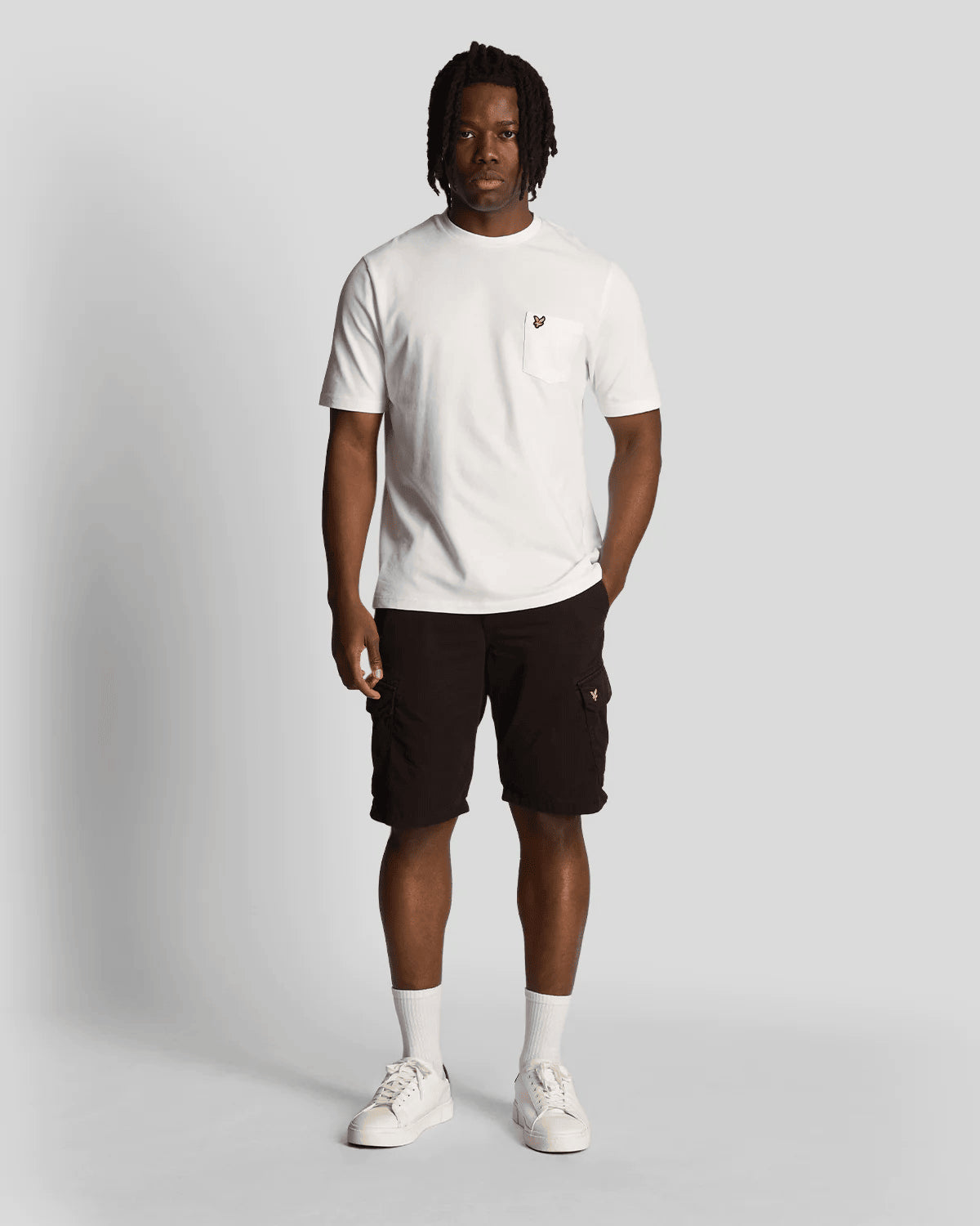 Men's cargo shorts in black cotton