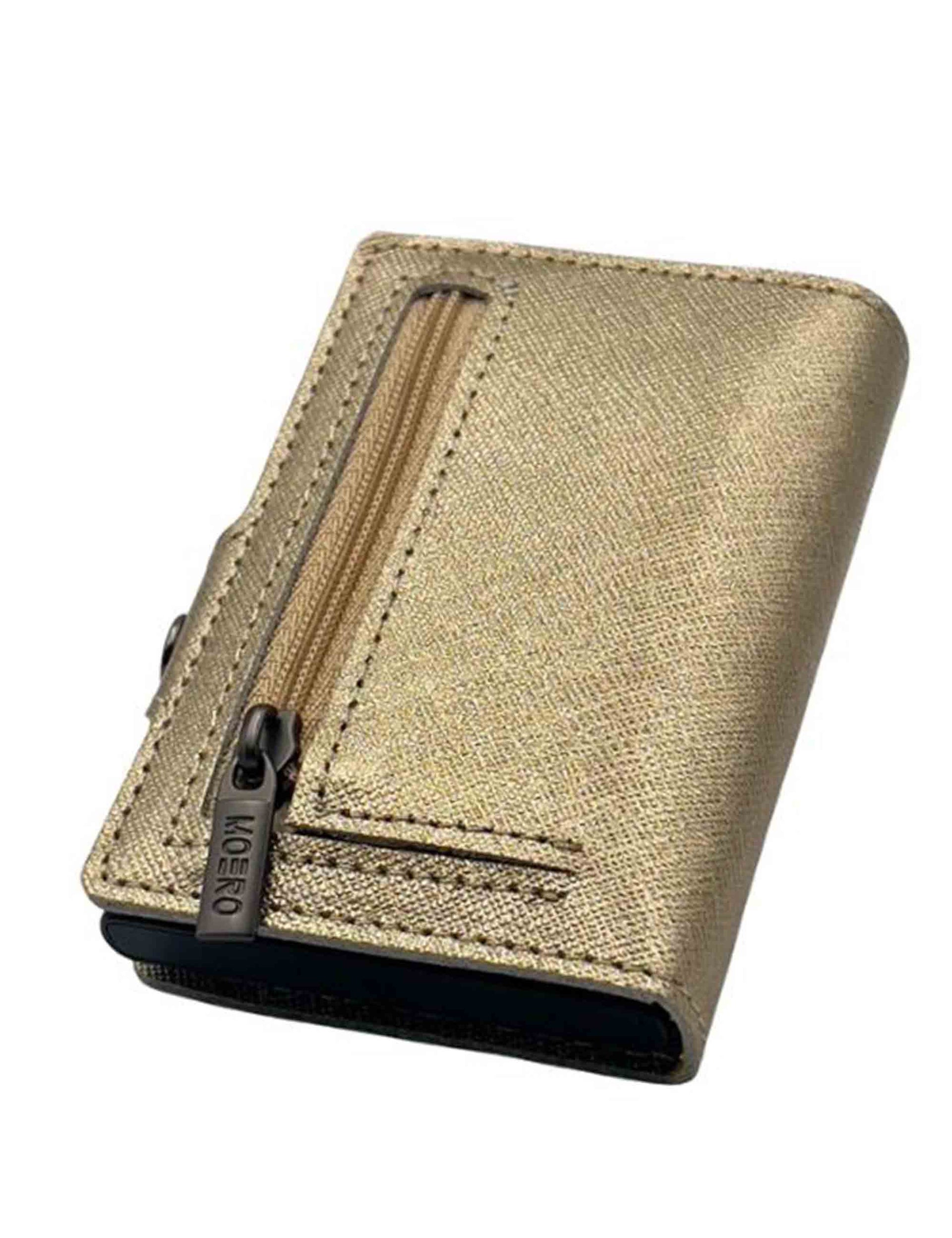 Card holder in scratch-resistant gold saffiano leather with coin purse