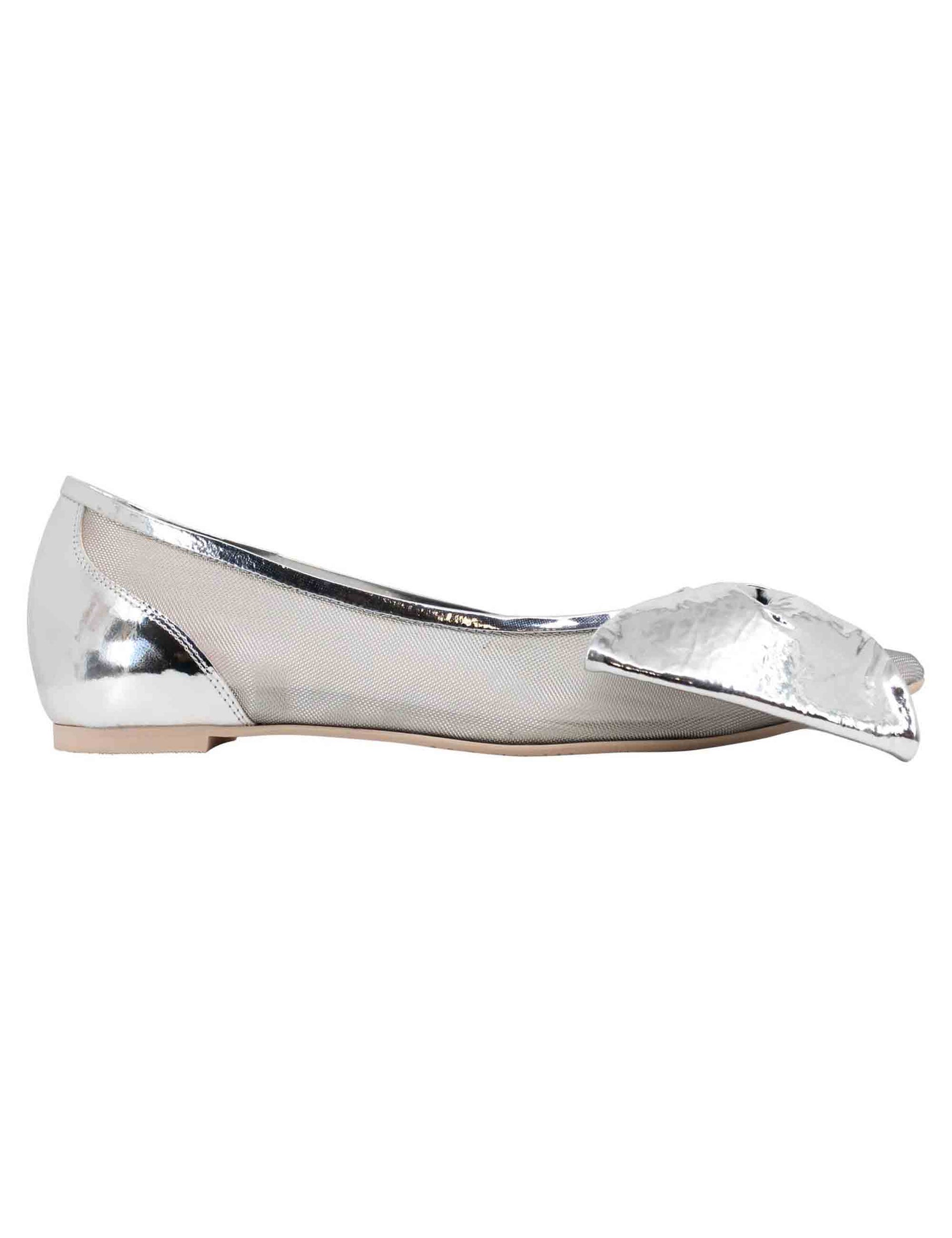 Women's silver leather ballet flats with pointed toe and bow