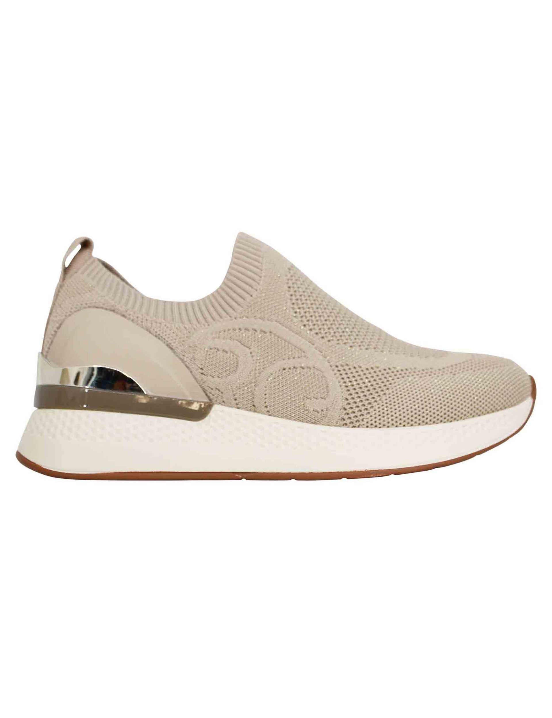 Women's sneakers in taupe stretch fabric with high rubber sole