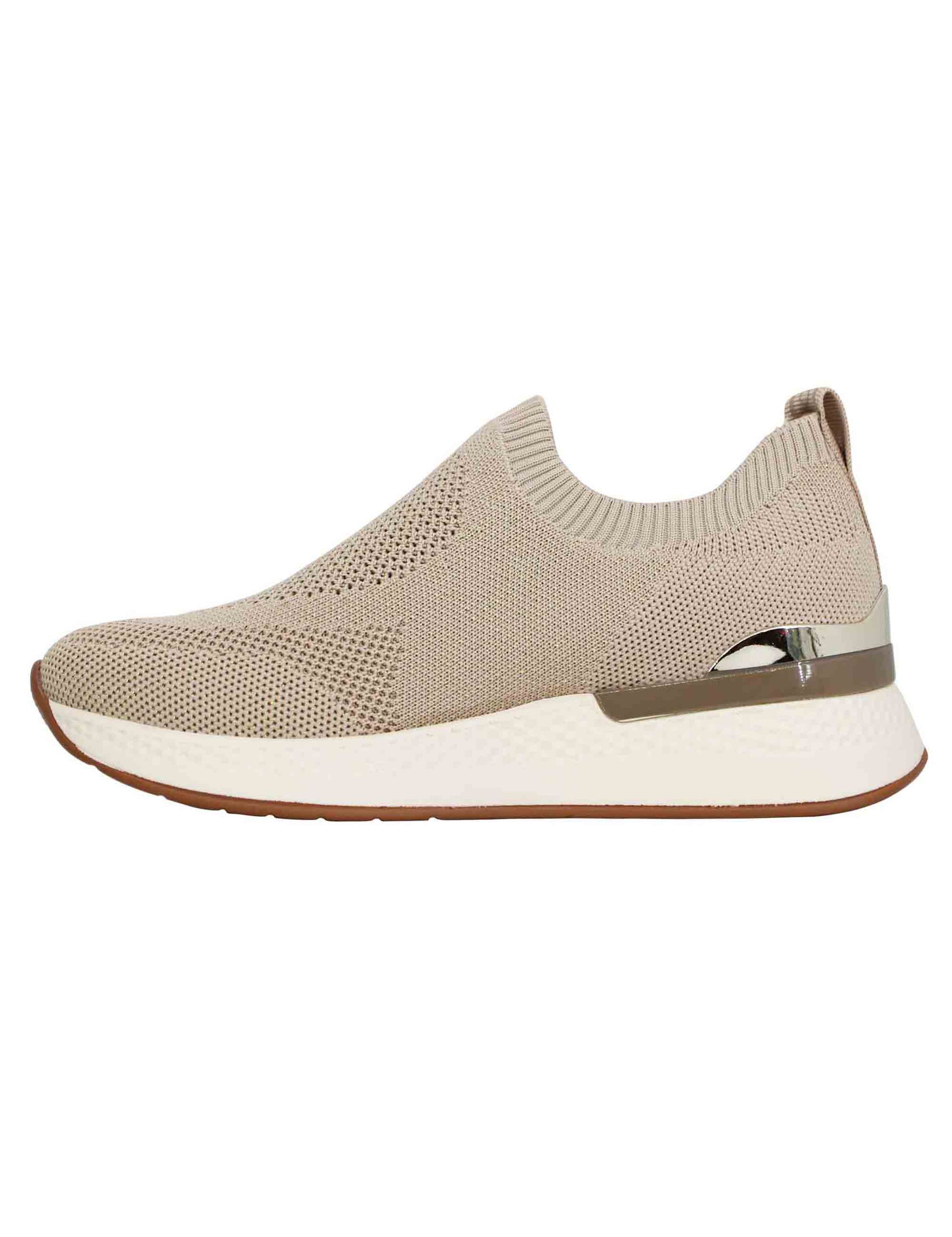 Women's sneakers in taupe stretch fabric with high rubber sole