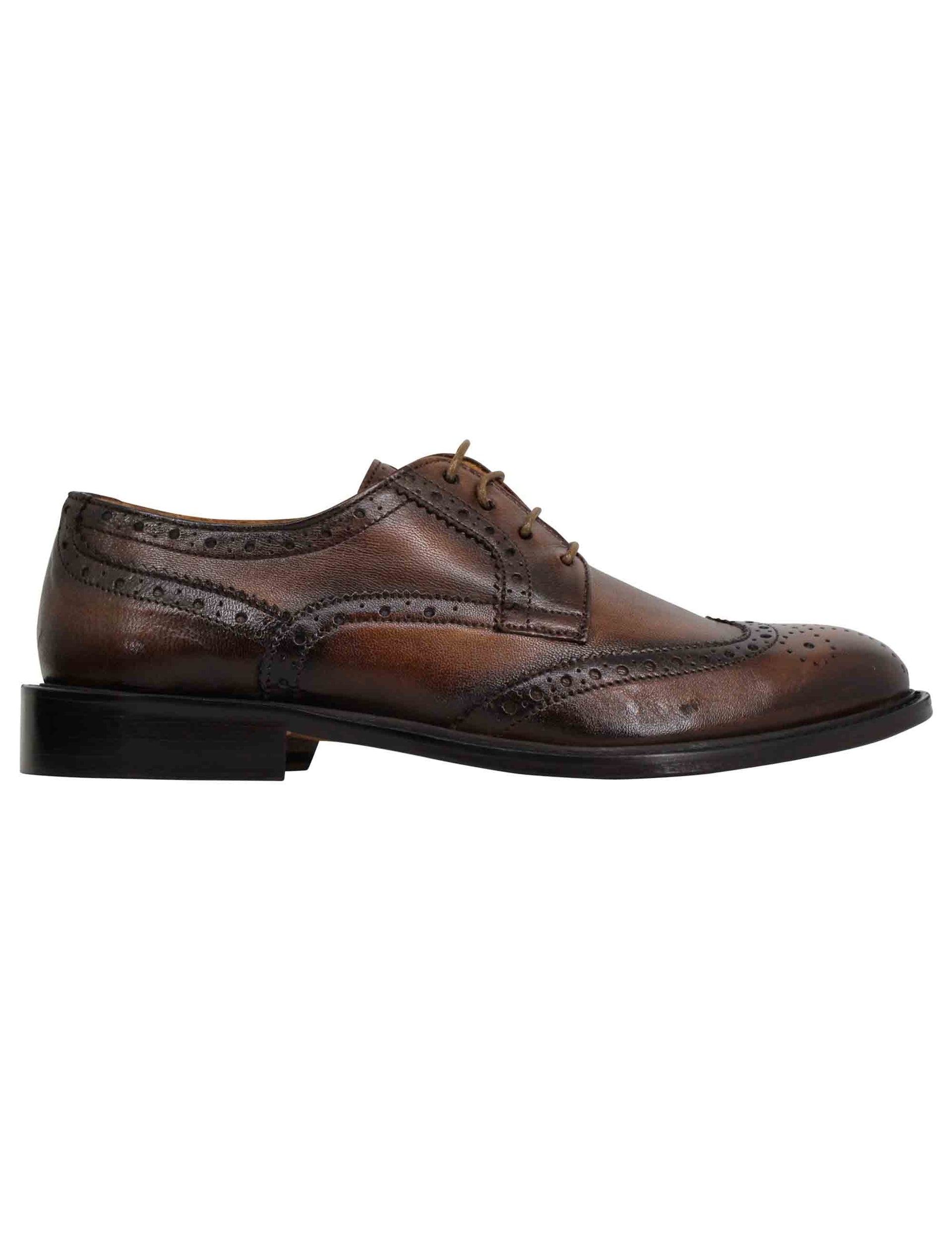 Men's lace-ups in stitched brown leather with stitched leather sole