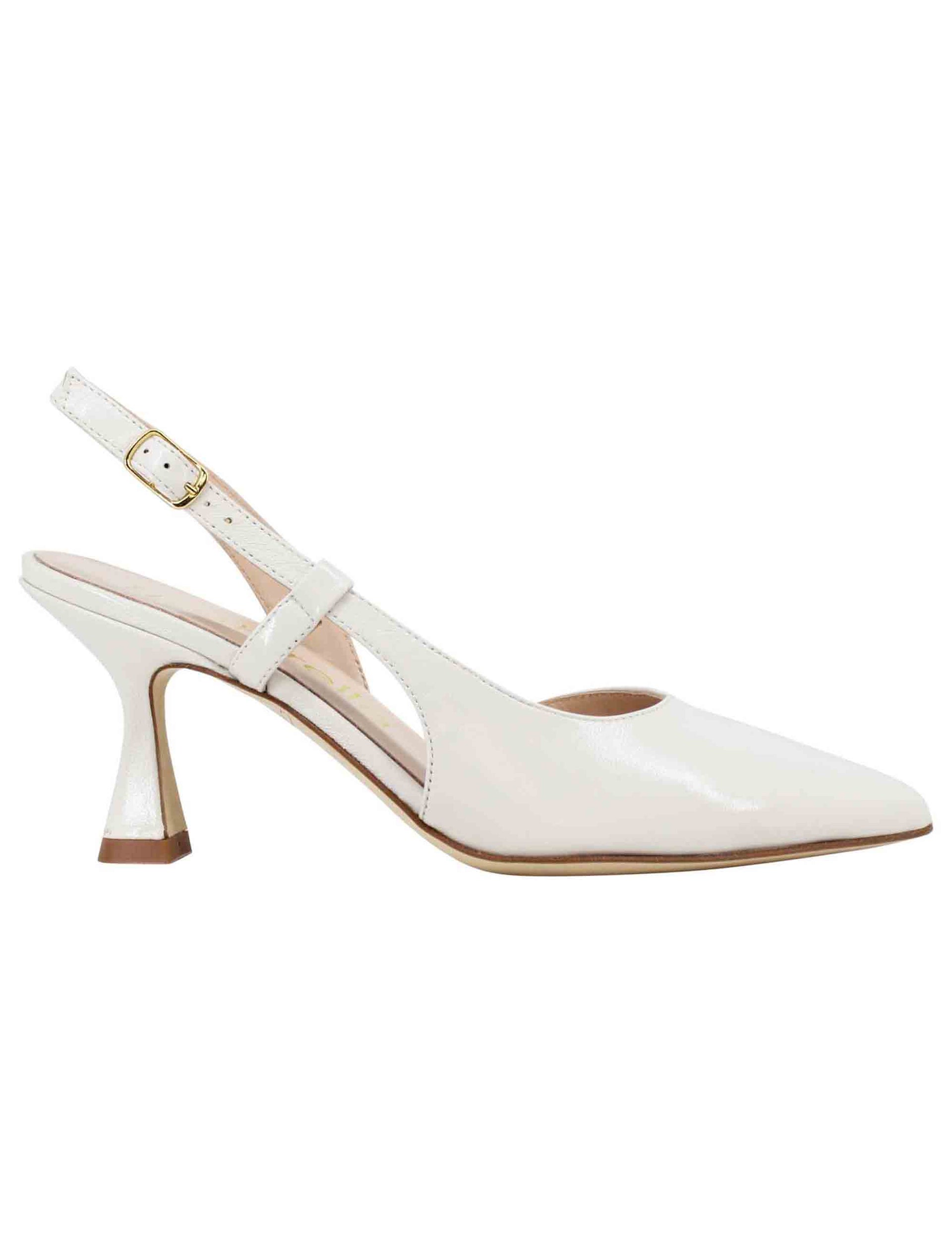 Women's off-white leather slingback pumps with high heel and asymmetric neckline