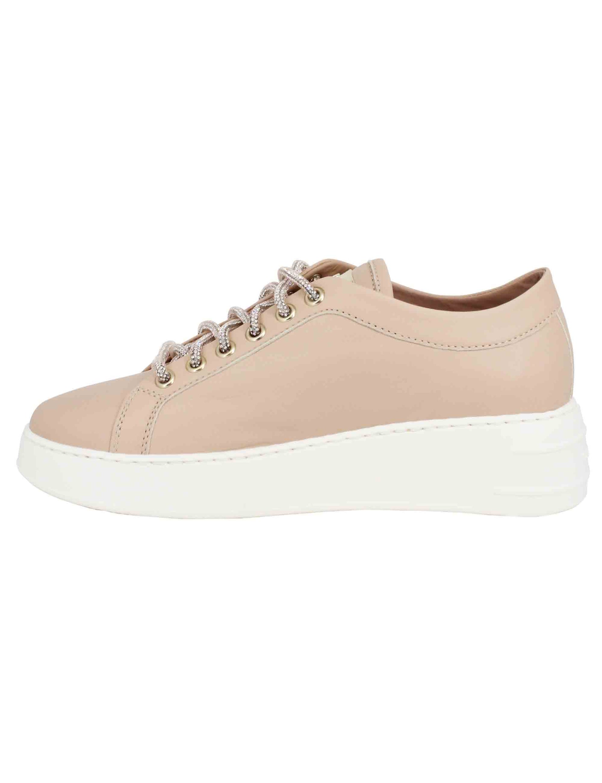 Women's nude leather sneakers with rhinestone laces