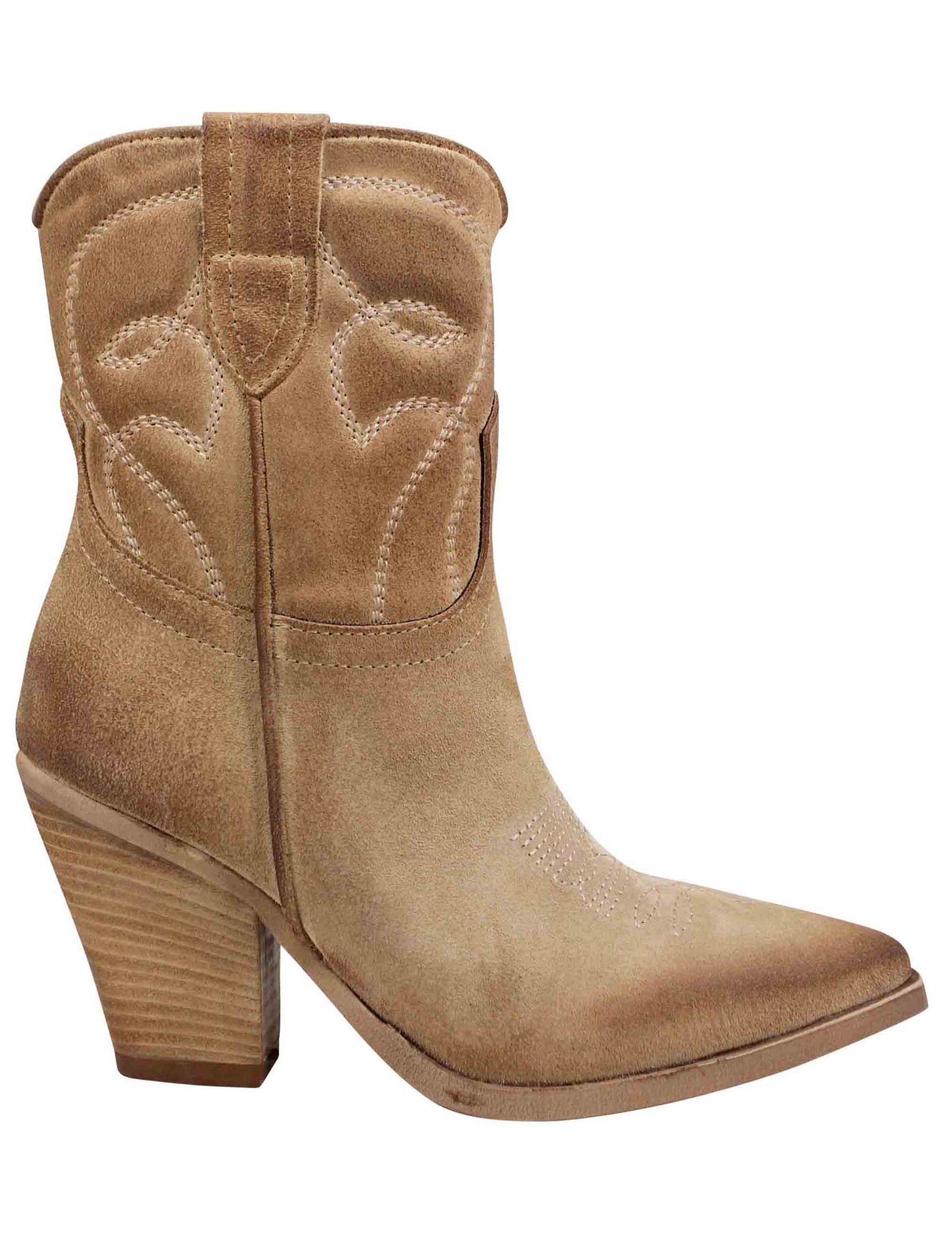Women's Texan boots in beige leather with high heel