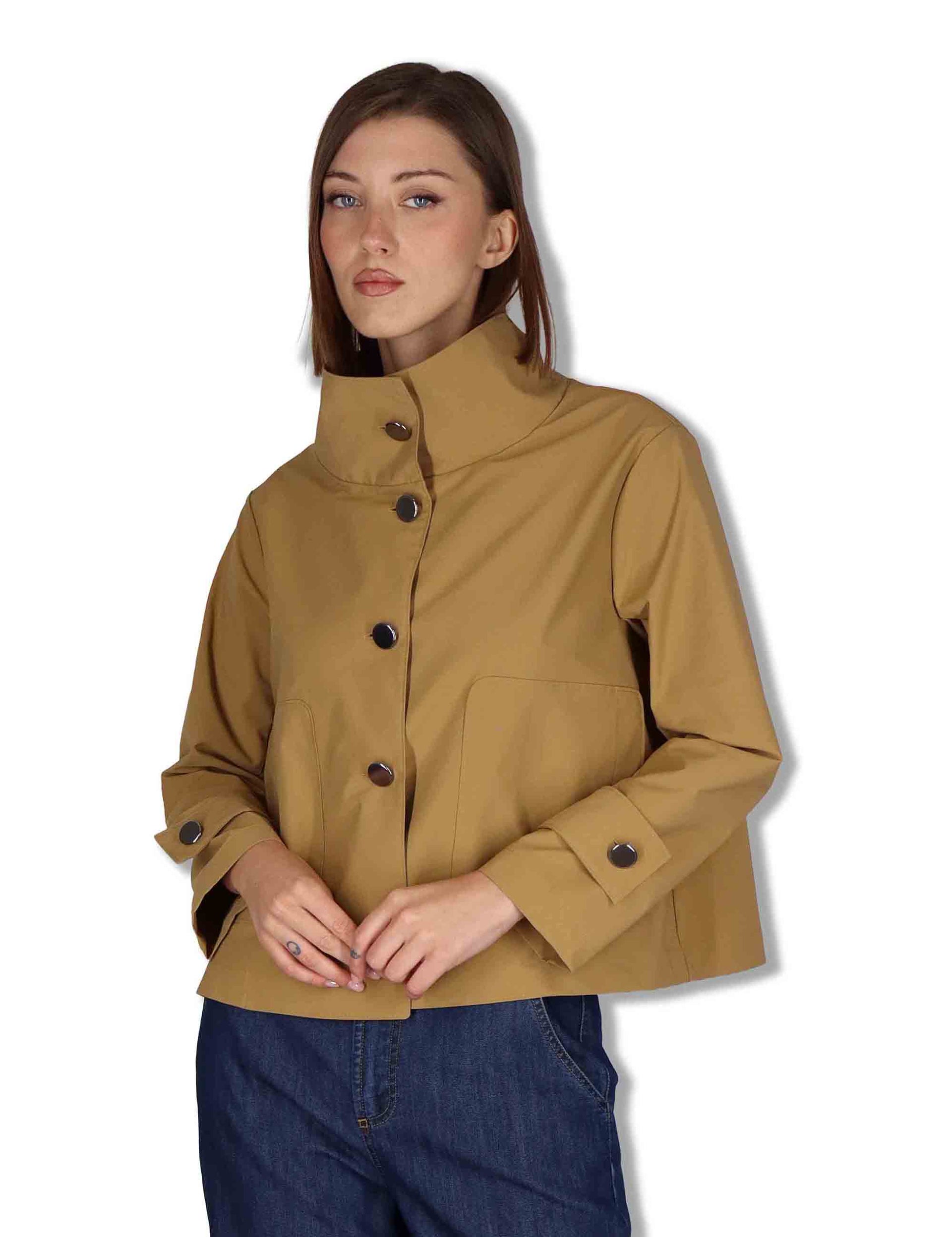 Giubbotto donna Montelupo in tessuto cammello con bottoni in metallo 50260018 034 Ewooluzione 