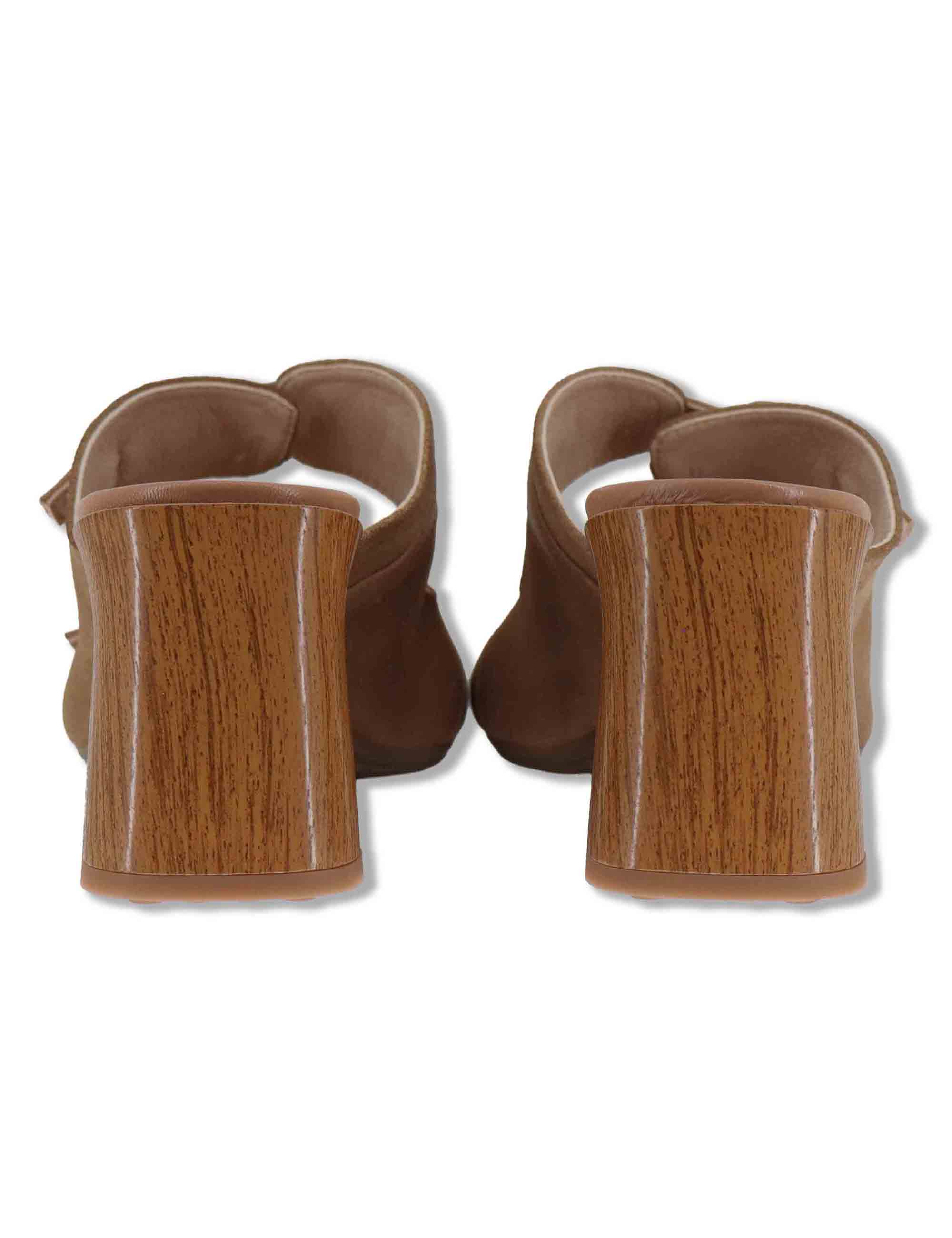 Sandali donna in pelle taupe con doppia fascia e tacco alto HV264803 ALMOND Hispanitas 