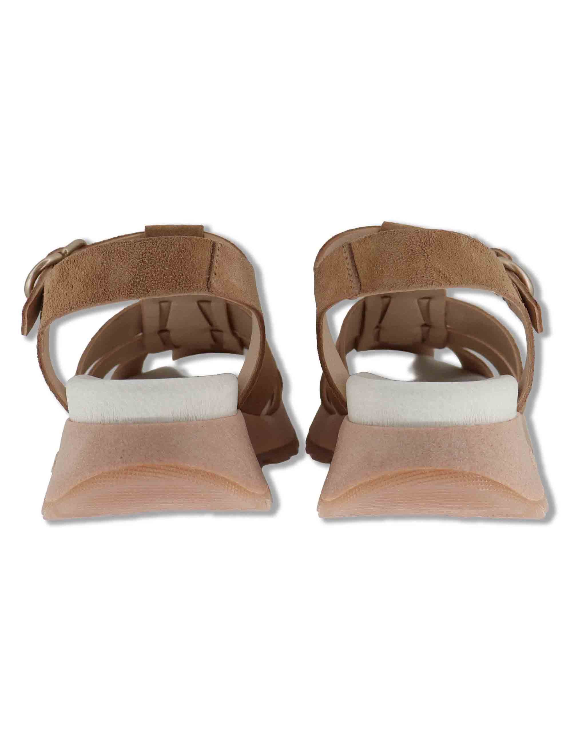 Sandali donna in camoscio cuoio con fasce cinturino e suola running HV264848 ALMOND Hispanitas 