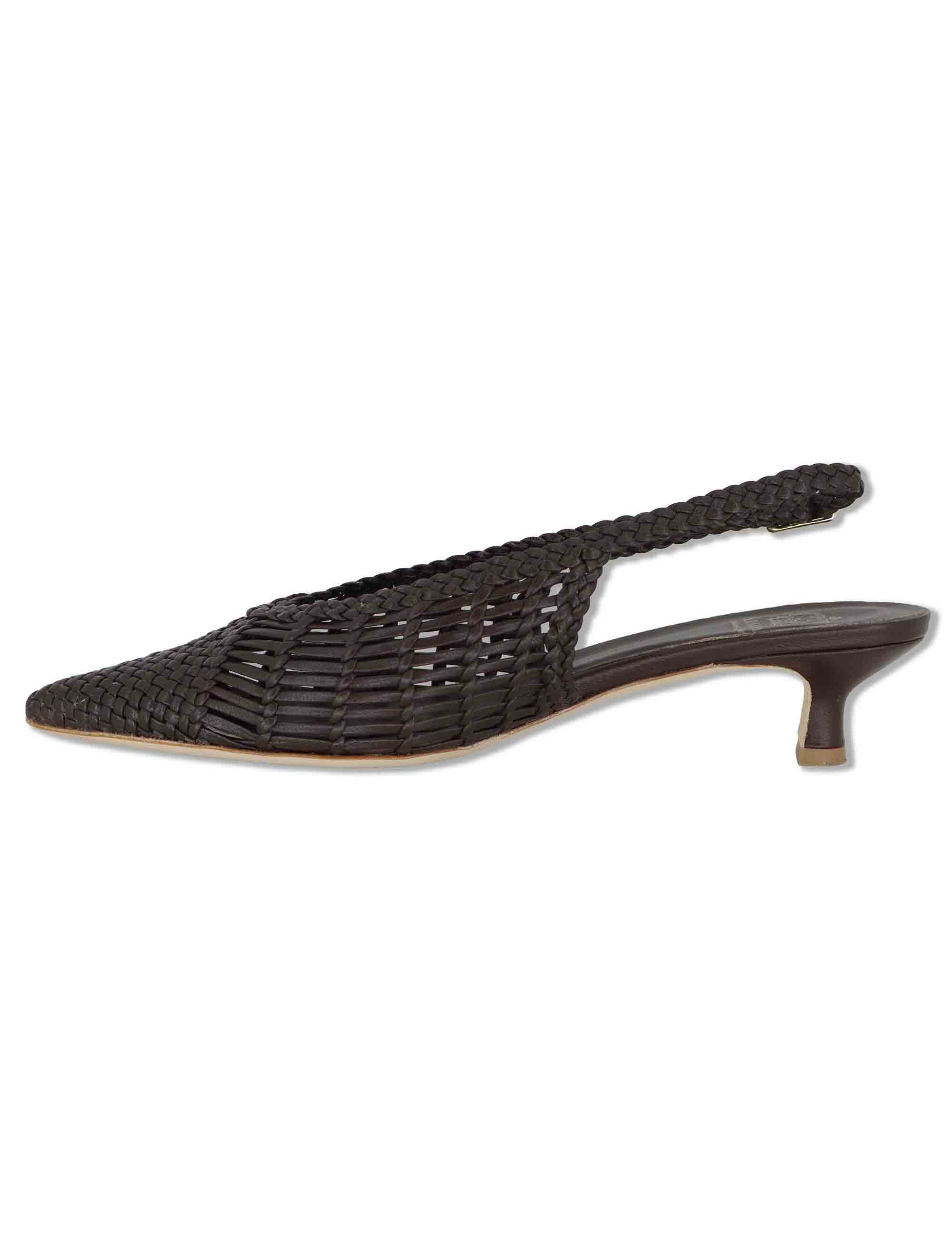 Decollete slingback donna in pelle intrecciata marrone con tacco basso e punta a punta CH2657/RT CV014 L'Arianna 