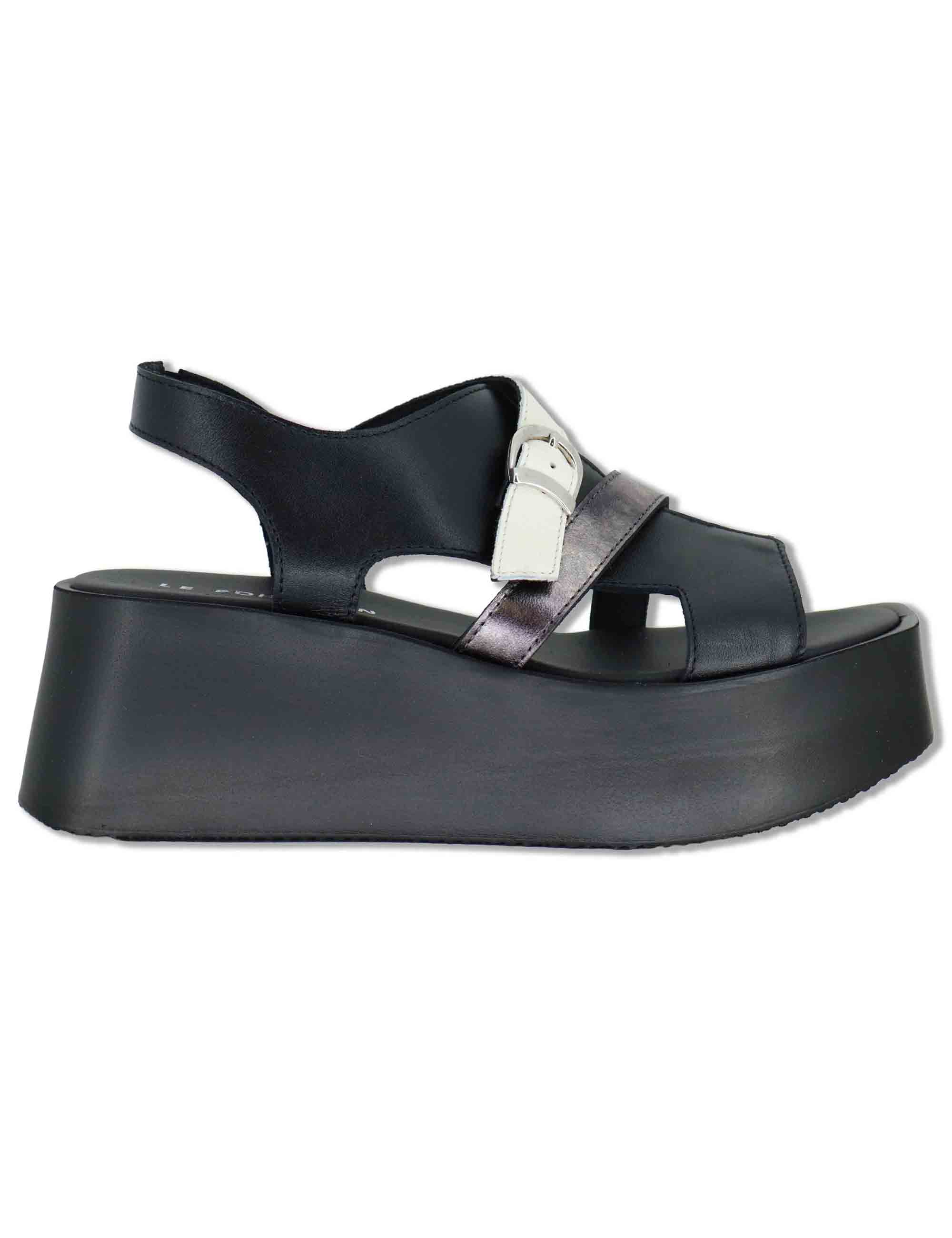 Sandali donna in pelle nera con incroci e zeppa in gomma leggera ZE14 2 Le Bohemien 