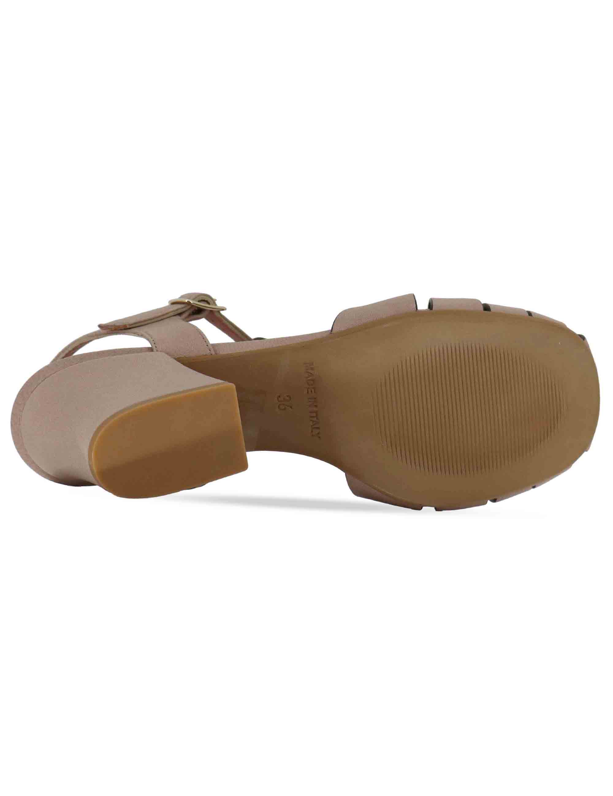 Sandali donna in pelle marrone con beige alla caviglia e tacco medio 5105P 015 Les Venues 