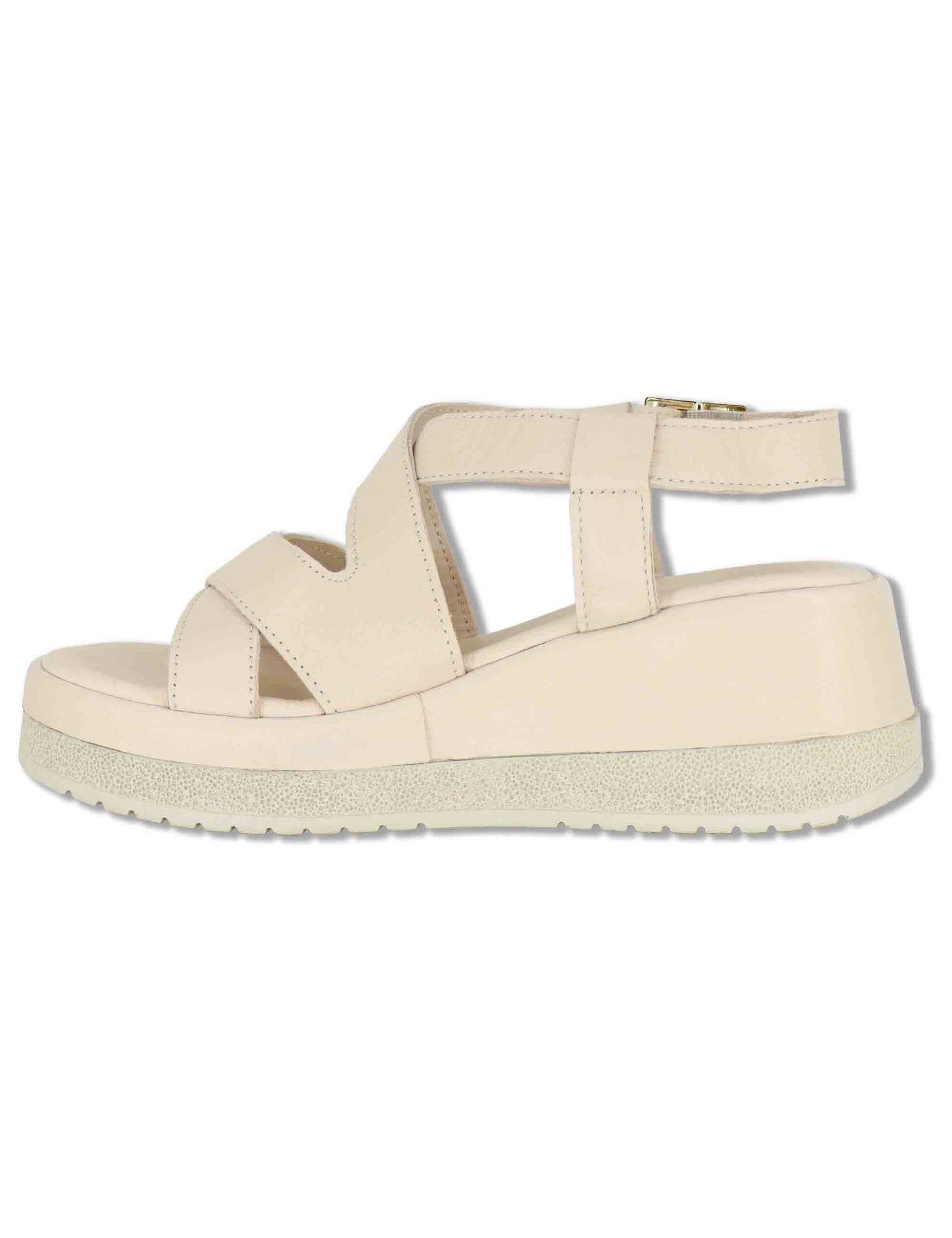 Sandali donna slingback in pelle beige con zeppa e cinturino regolabile SP261354 020 Spatarella 
