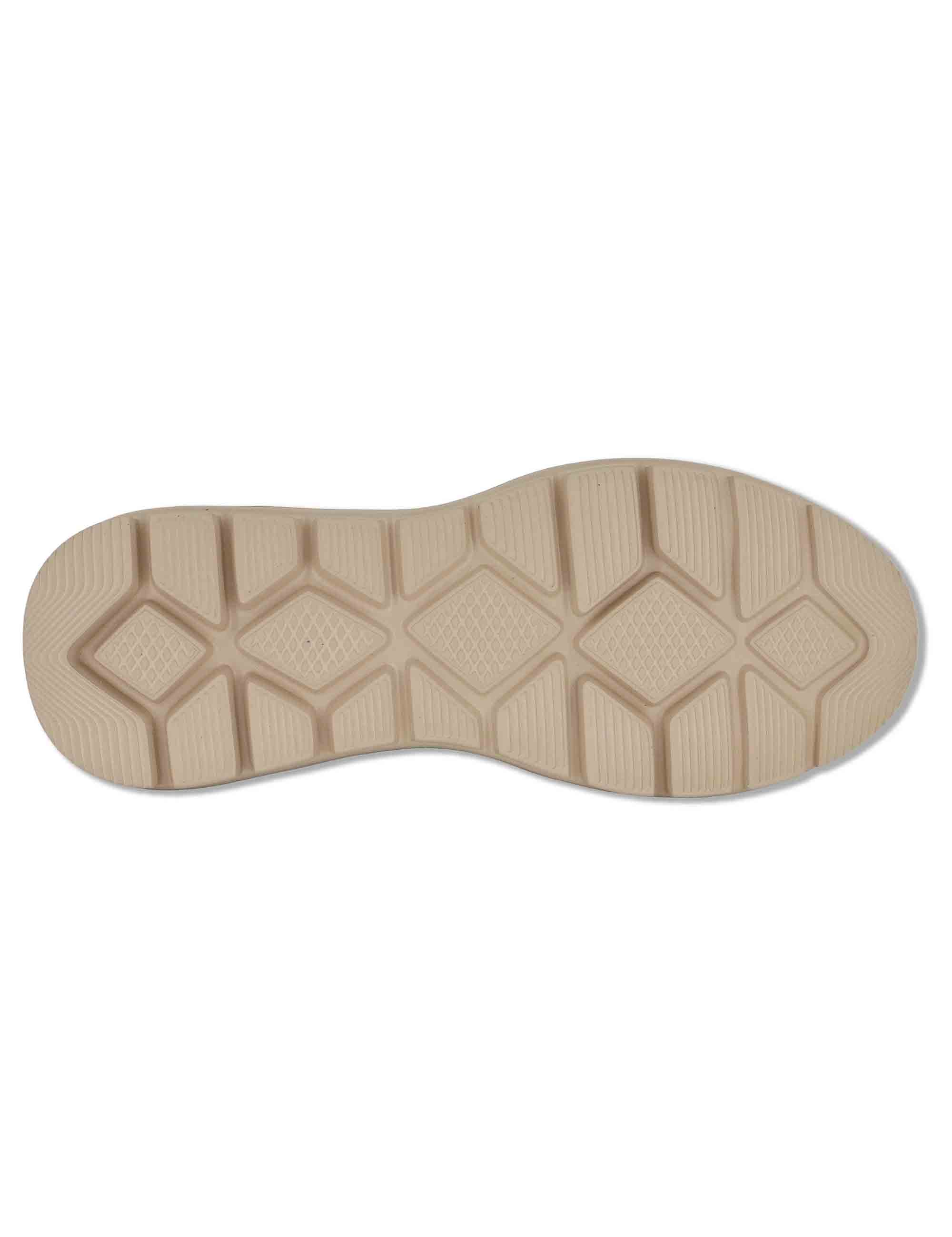 Sneakers donna in camoscio marrone con suola in gomma ammortizzata SP60041 014 Spatarella 