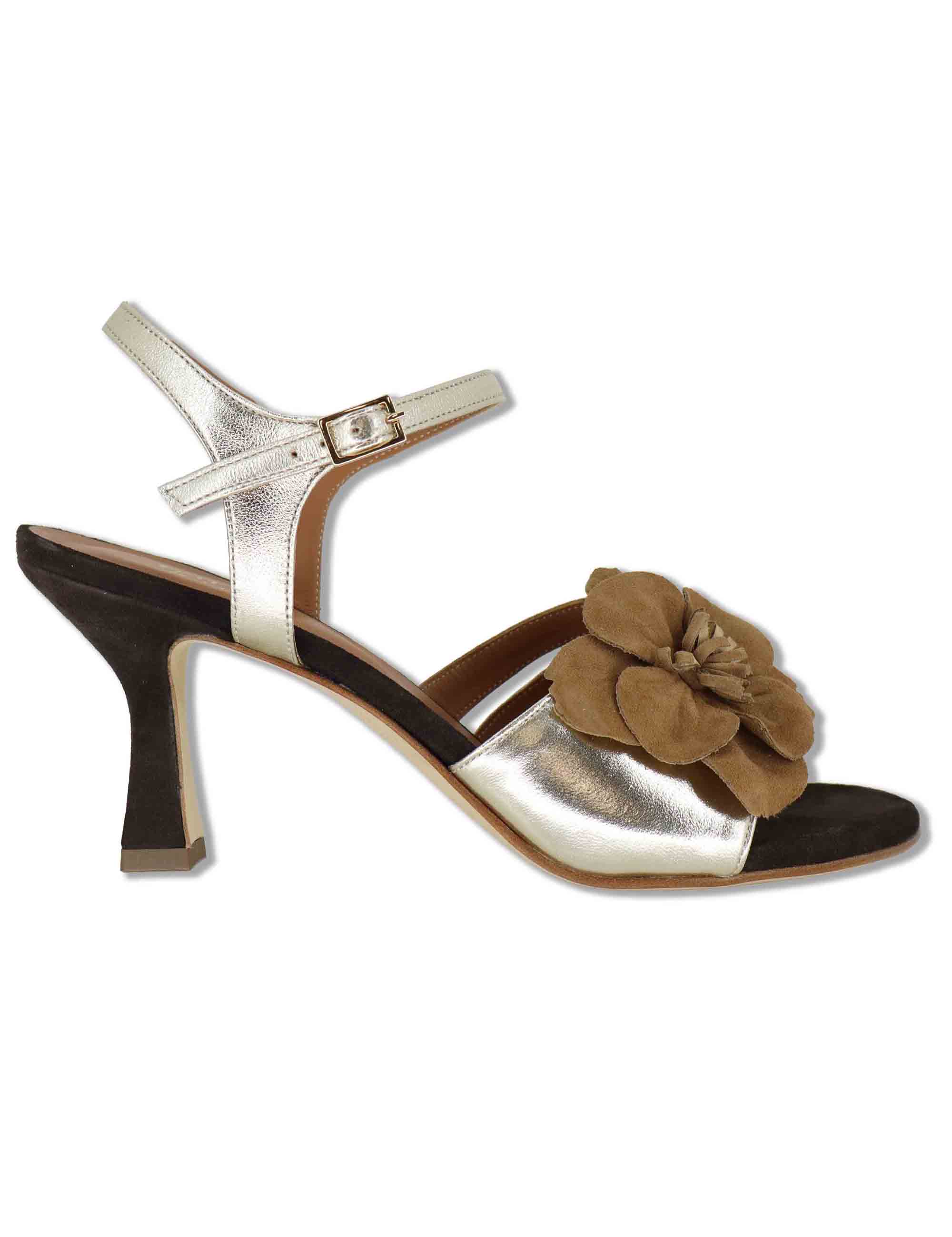 Sandali donna in pelle laminata oro e camoscio nero con fiore e tacco alto 1040 006 Tattoo 
