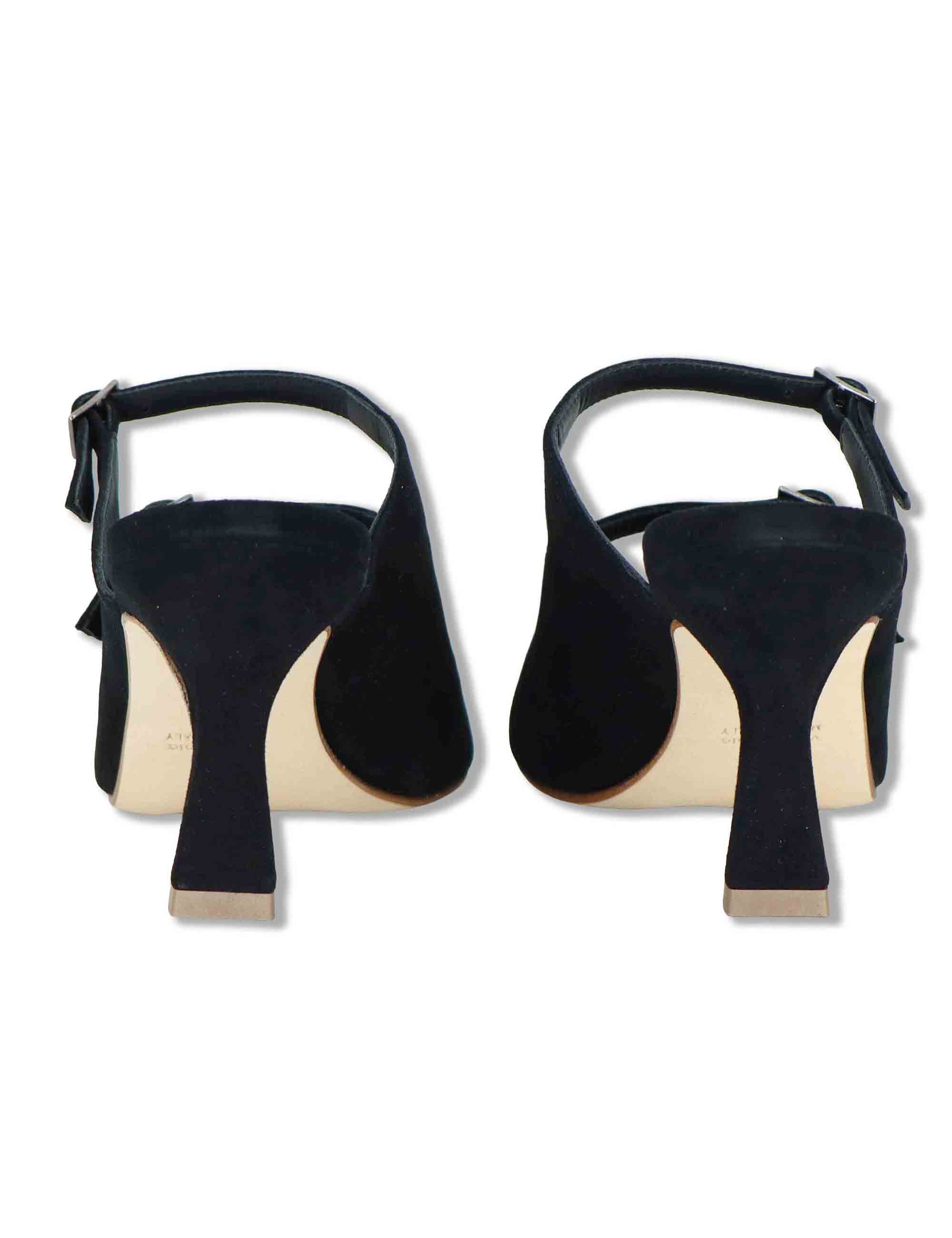 Sandali donna in camoscio nero con fibbiette e tacco alto 1050 001 Tattoo 