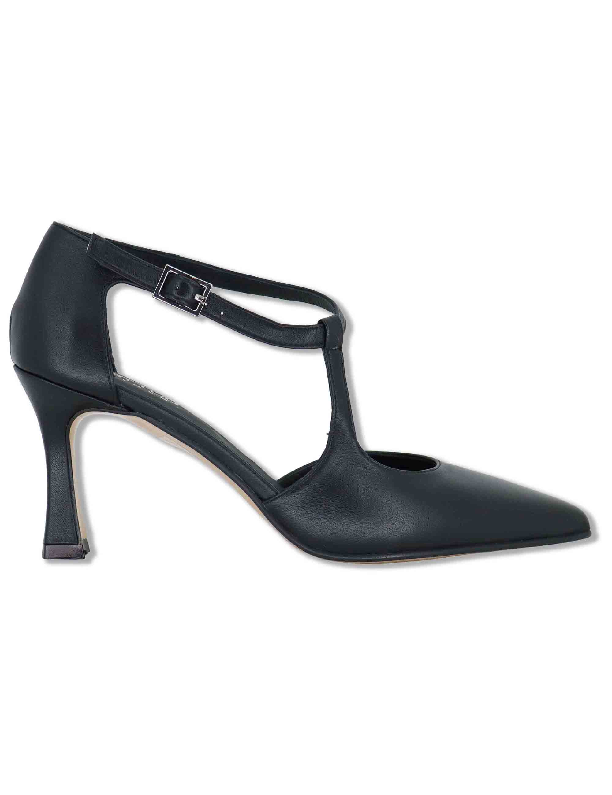 Decollete donna Mary Jane in pelle nera con cinturino obliquo tacco alto A102 001 Tattoo 
